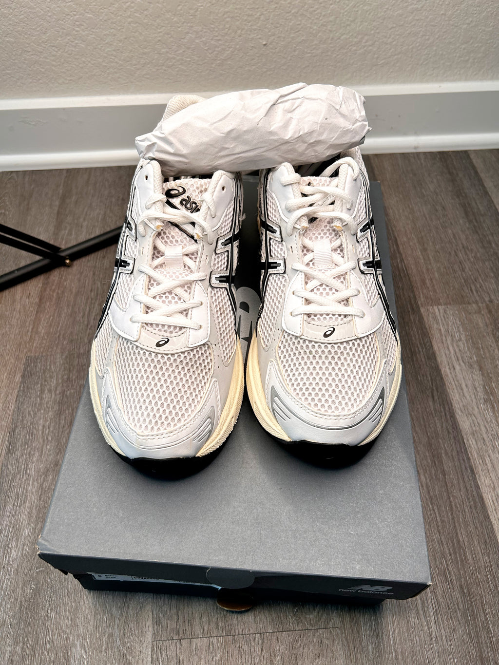 ASICS 1130 GEL size 11 men’s cloud grey