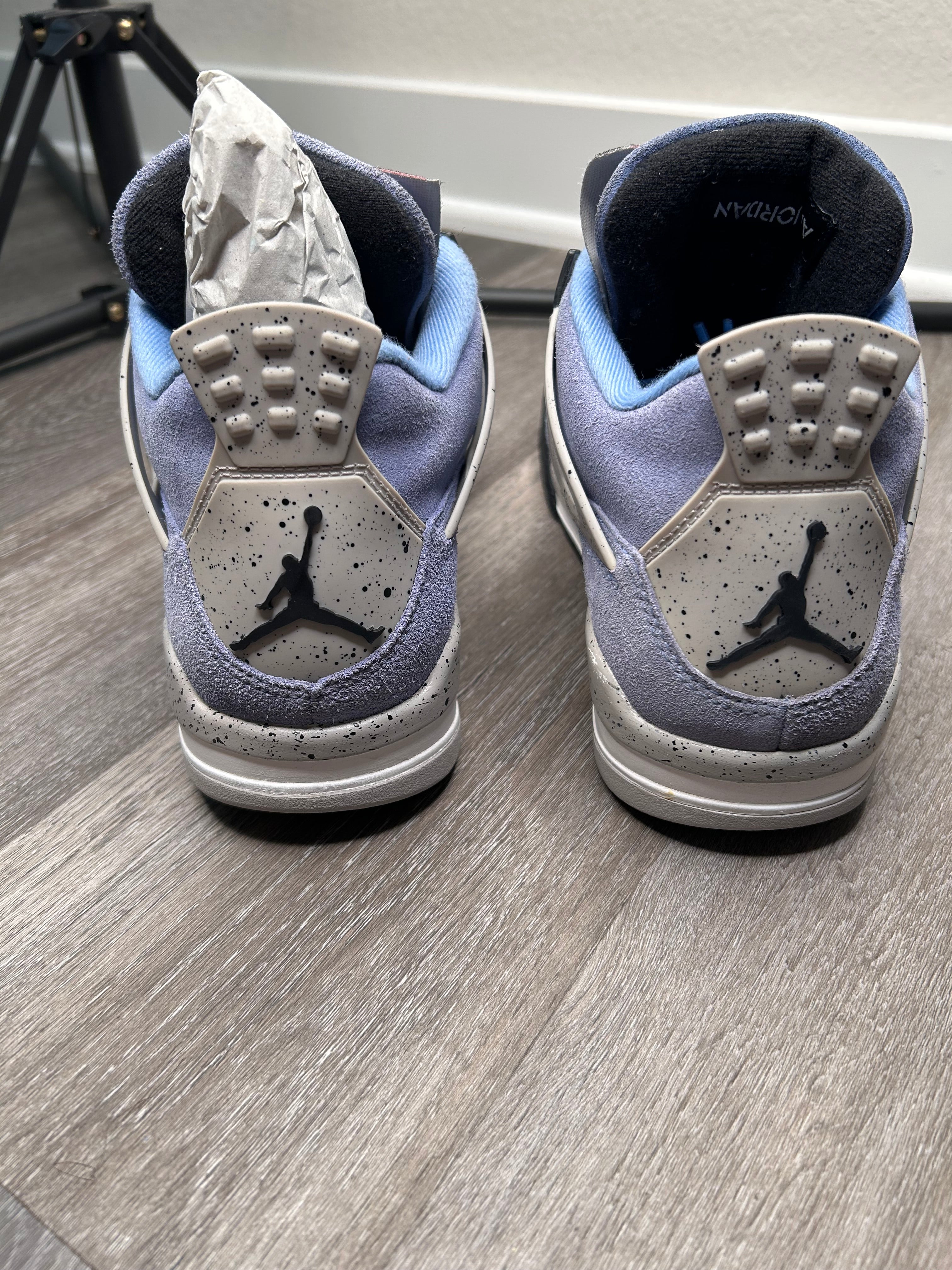 Size 8 - Jordan 4 Retro University Blue Unc (2021) CT8527-400
