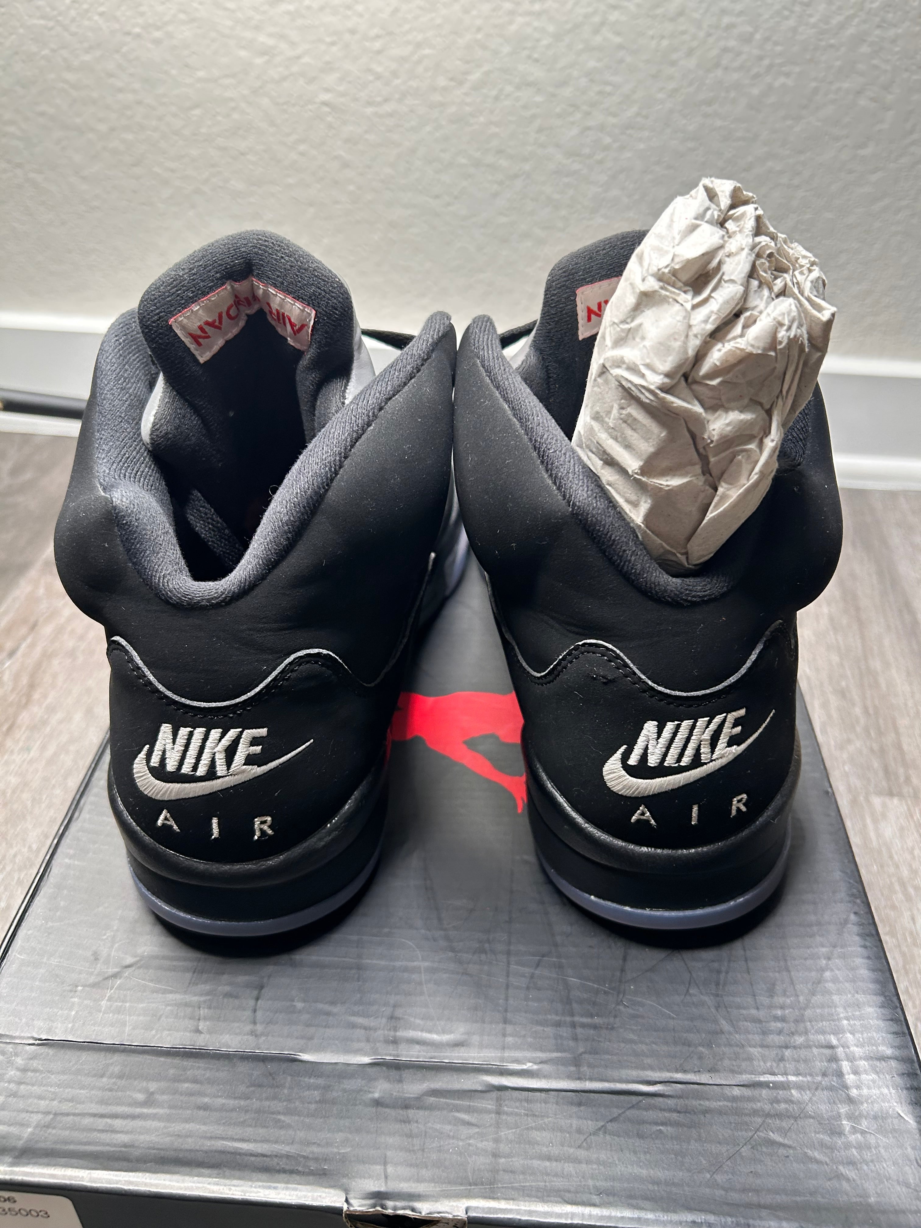 Nike air retro Jordan 5 BLACK METALLIC (2016) size 11 men’s