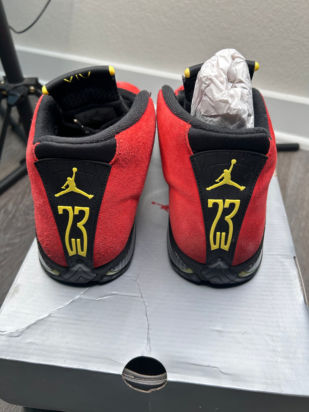 Size 10.5 - Jordan 14 Ferrari  (2025) IF5015-600