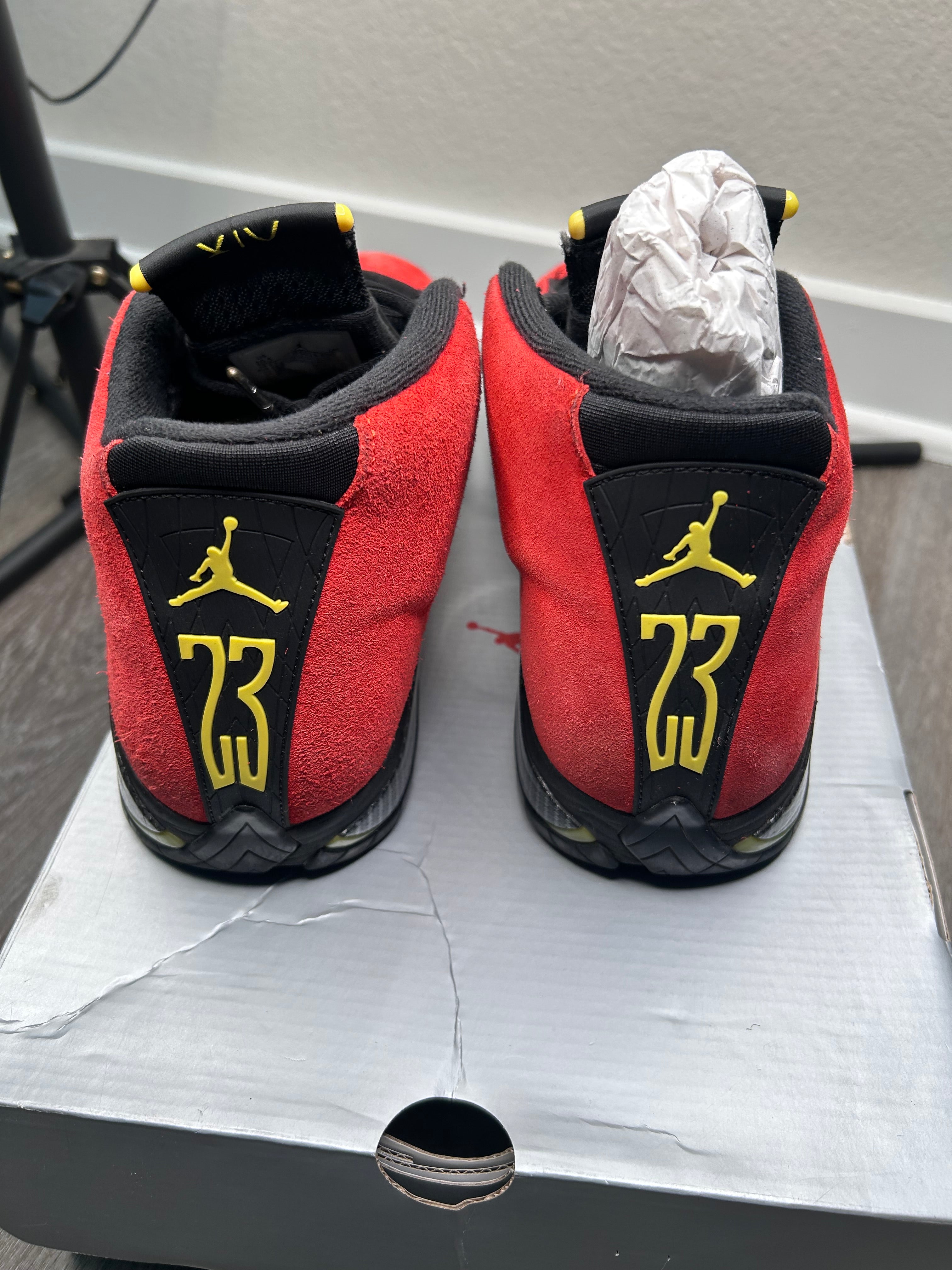 Size 10.5 - Jordan 14 Ferrari  (2025) IF5015-600