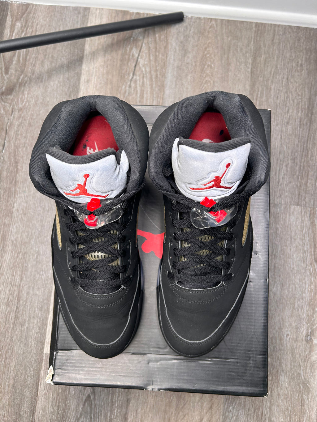 Nike air retro Jordan 5 BLACK METALLIC (2016) size 11 men’s