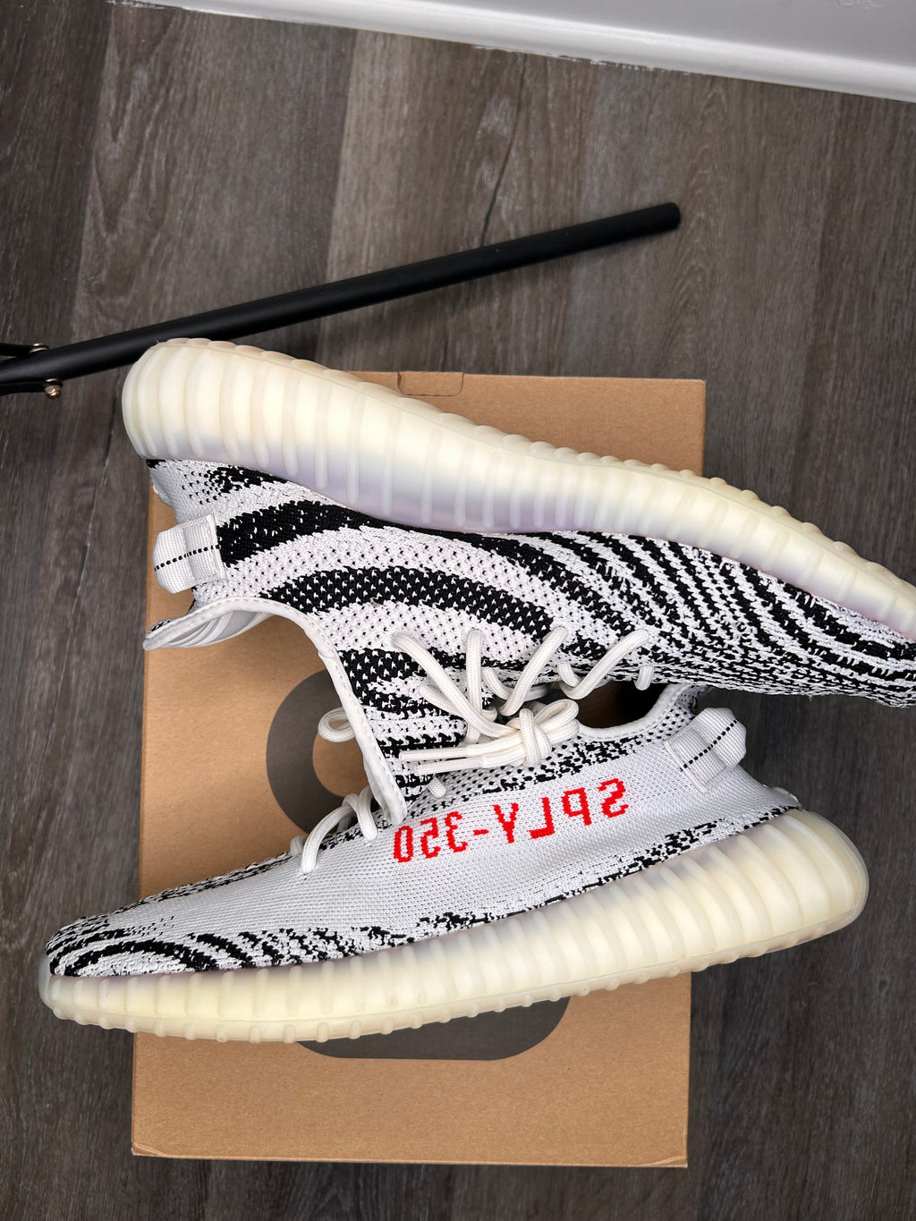 Adidas Yeezy 350 zebra V2 (2021) size 12