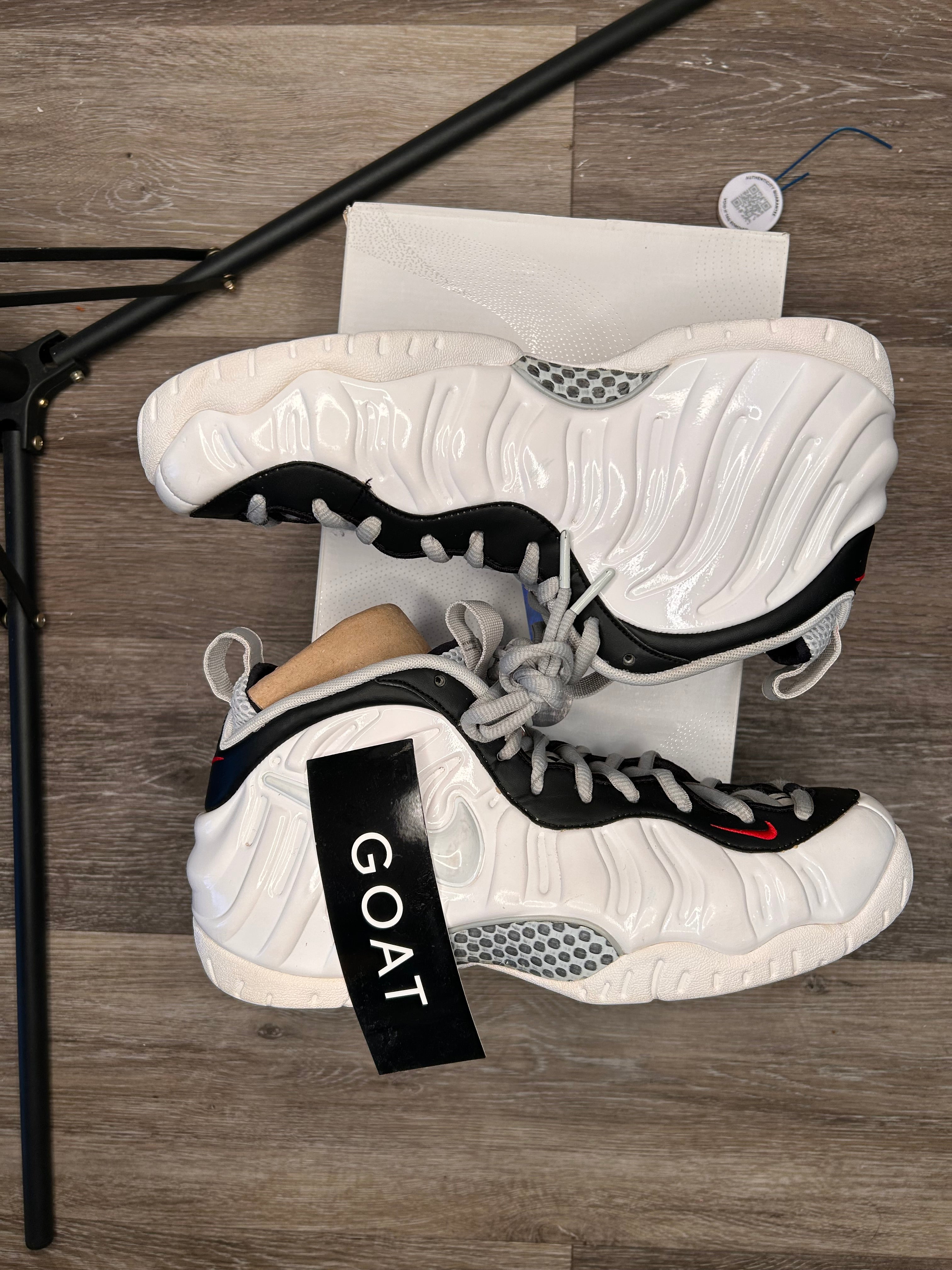 Nike Foamposite Pro White Gym Red Green Size 10 624041-103 (2020)