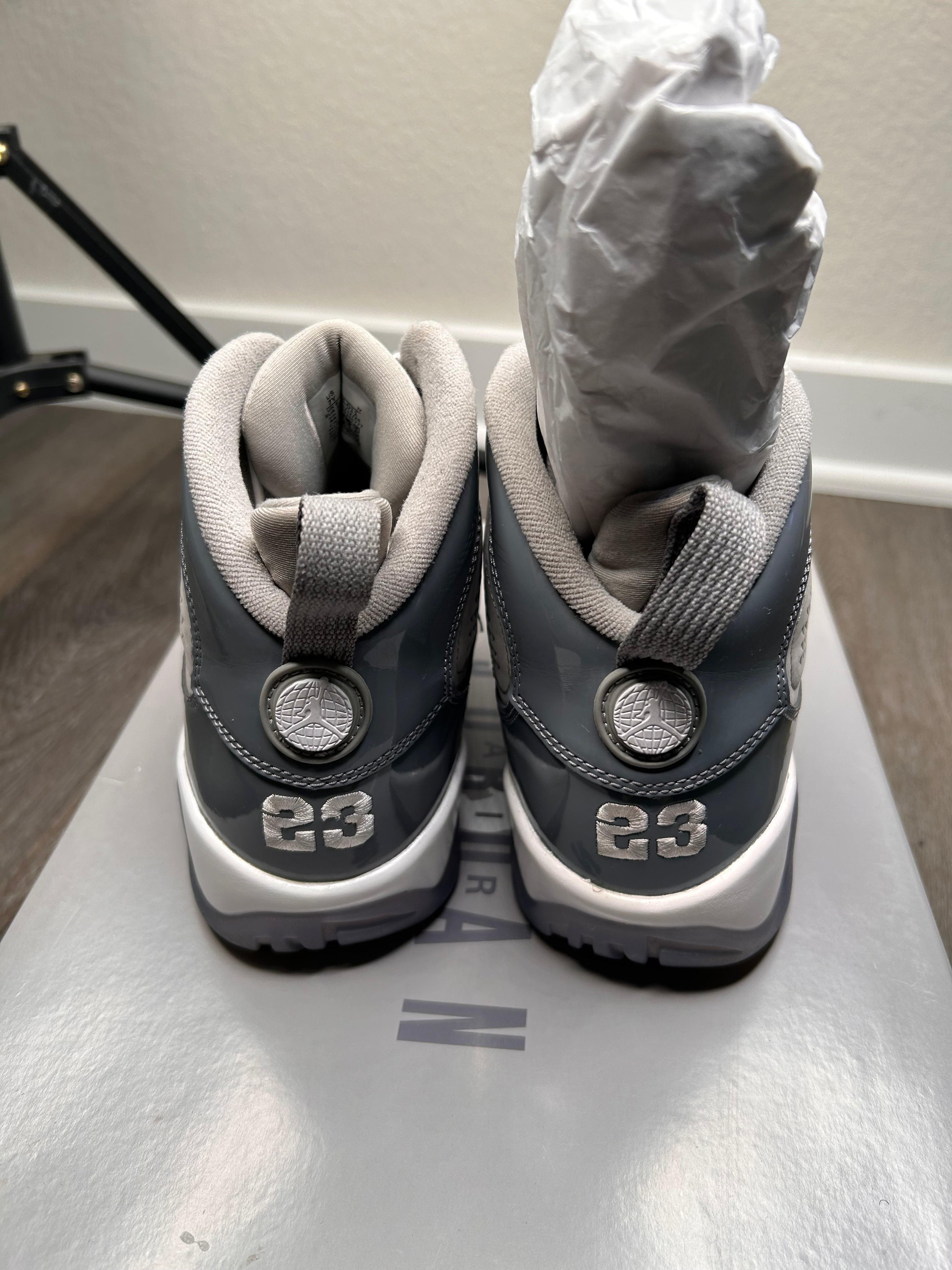 Nike air Jordan retro 9 COOL GREY (2015) size 7Y