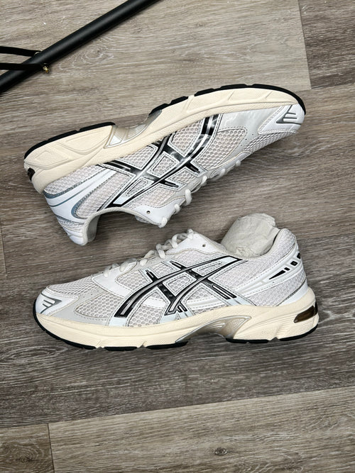 ASICS 1130 ‘CLAY CANYON’ men’s size 9.5