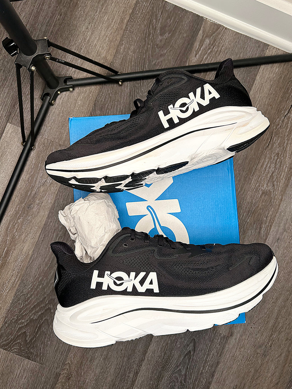 HOKA ONE ONE Clifton 10 Black White Mens Size 13 Running Shoes Sneakers w/ Box