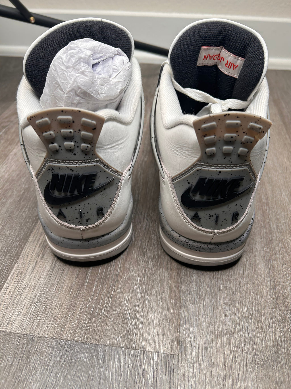 Size 10 Nike air Jordan retro 4 white cement (2025)