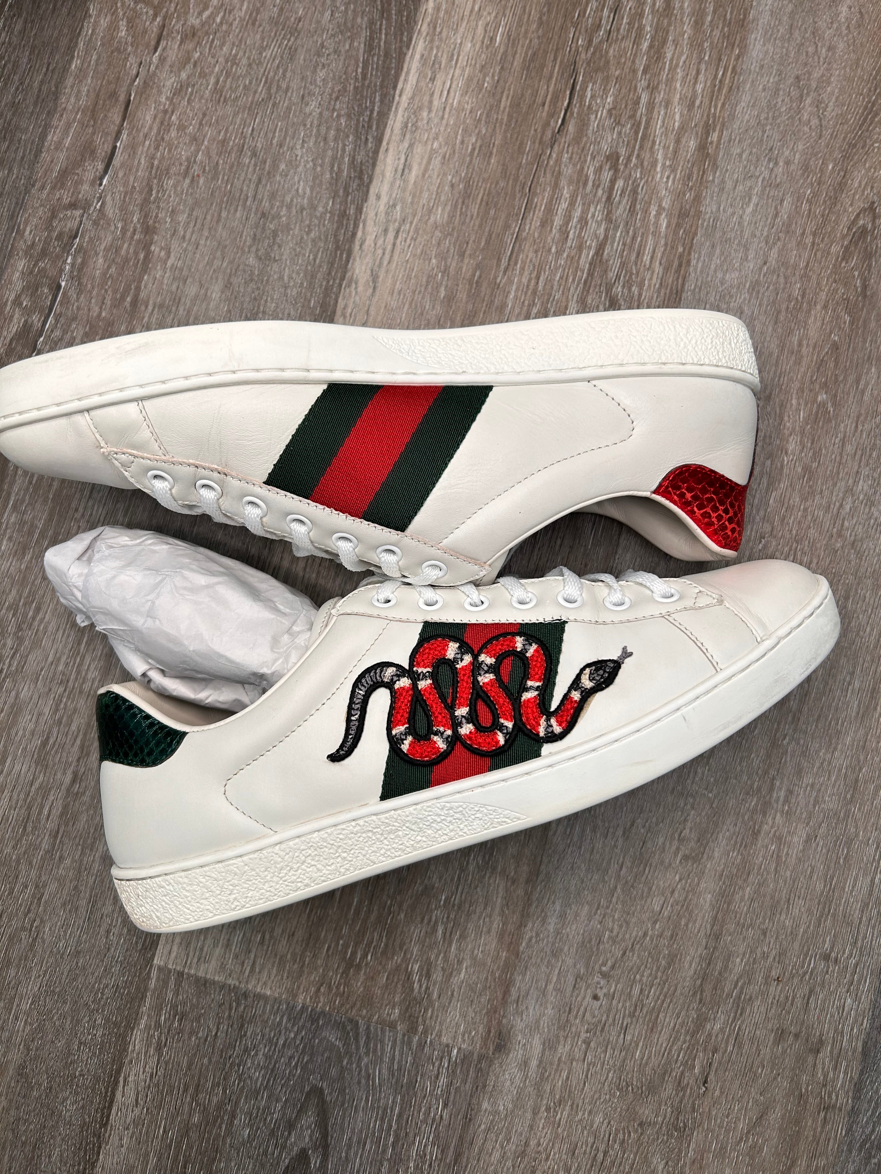 Gucci Ace Snake low top sneakers men’s size 9 US