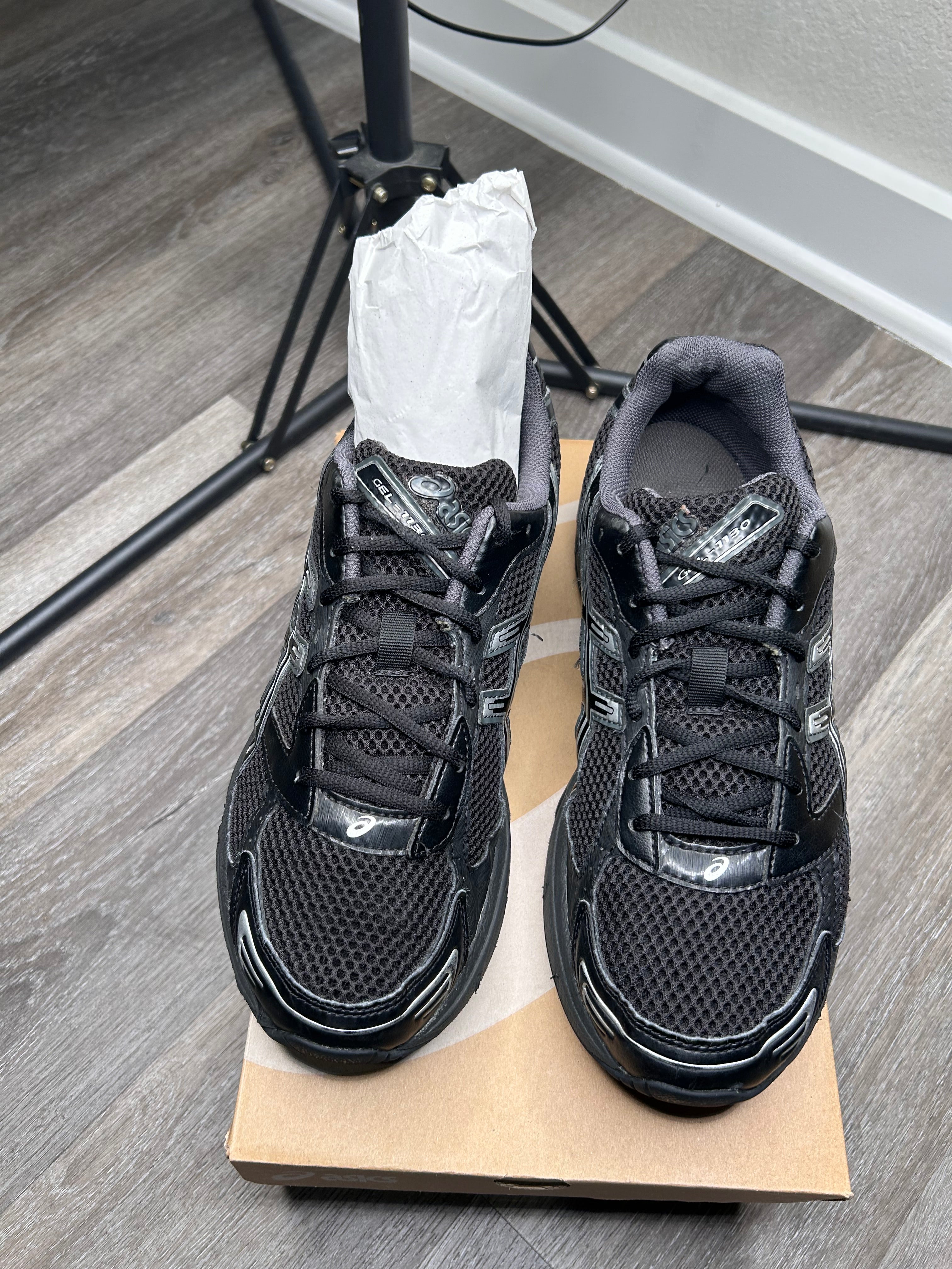 Size 10 ASICS Men's Gel-1130 Black/Pure Silver 1201A906-001