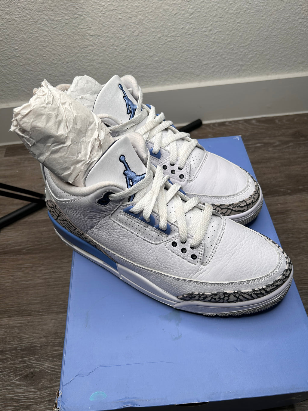 Nike Air Jordan 3 UNC ‘University Blue’ (2020) Size 9.5 Mens CT8532-104 Retro