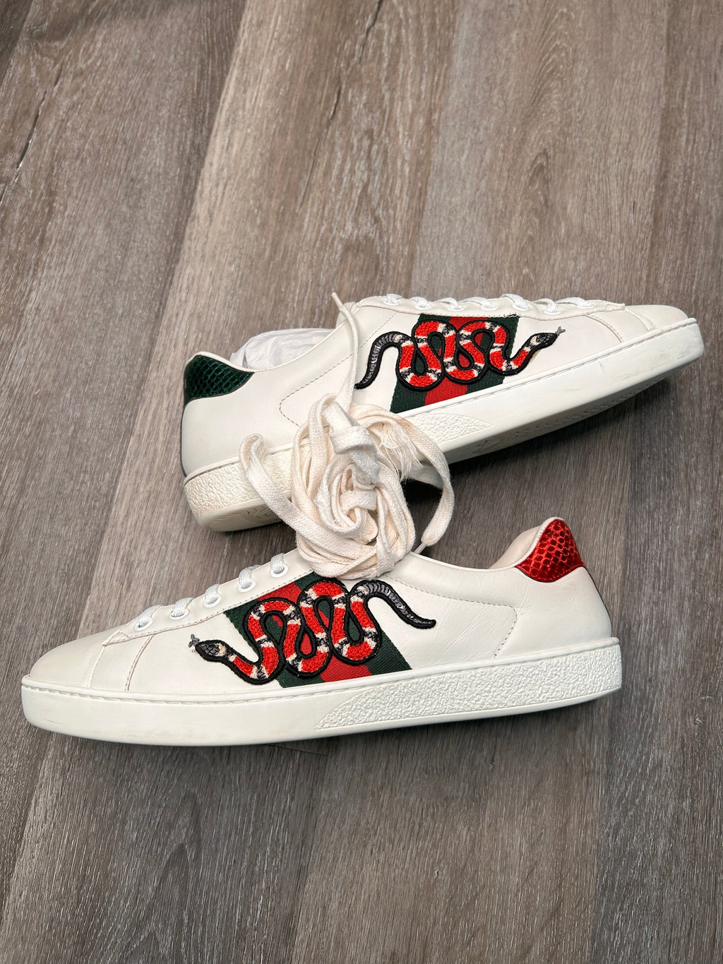 Gucci Ace Snake low top sneakers men’s size 9 US