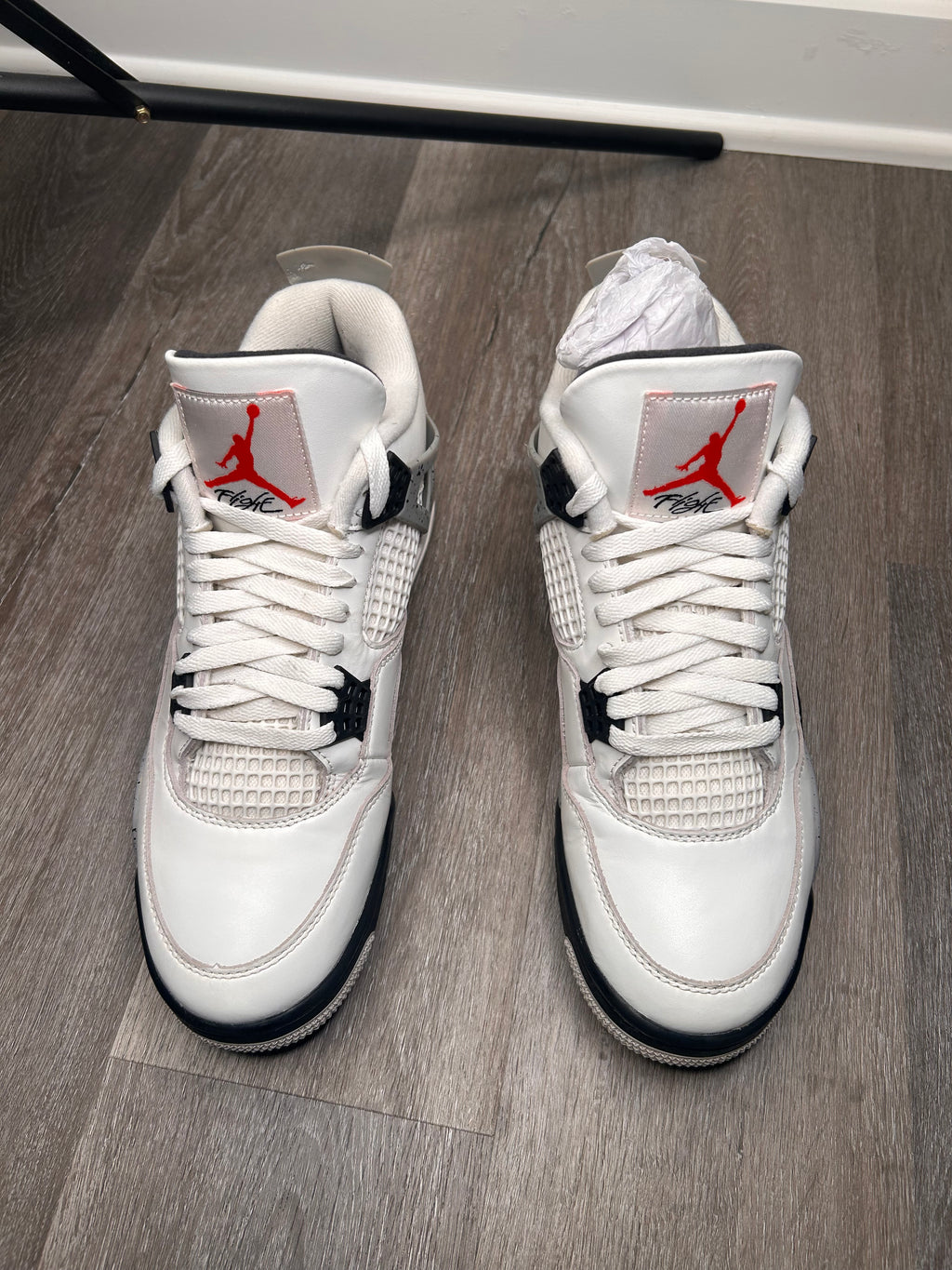 Size 10 Nike air Jordan retro 4 white cement (2025)
