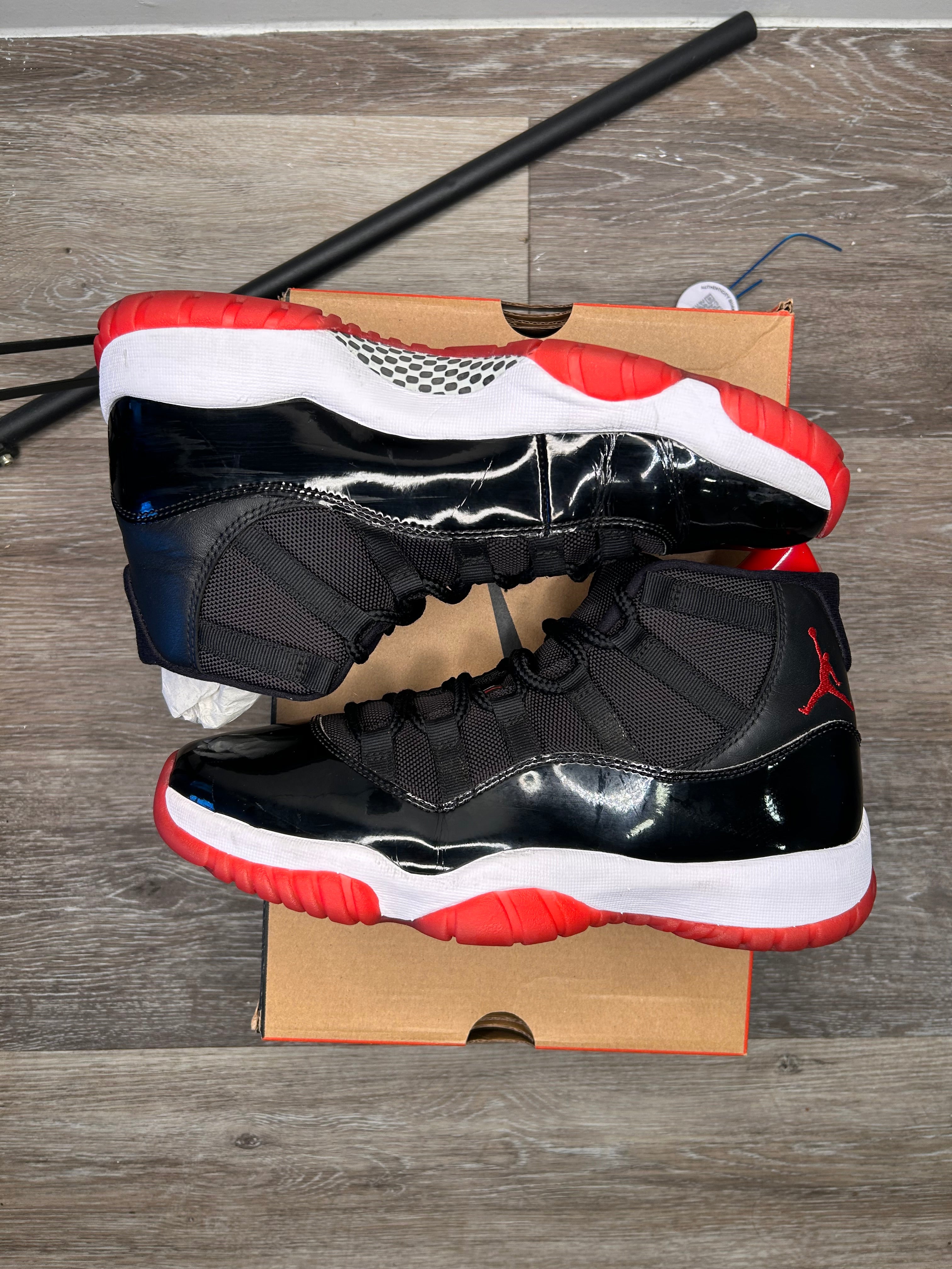 Nike Air Jordan 11 Bred (2019) Men's Size 9.5