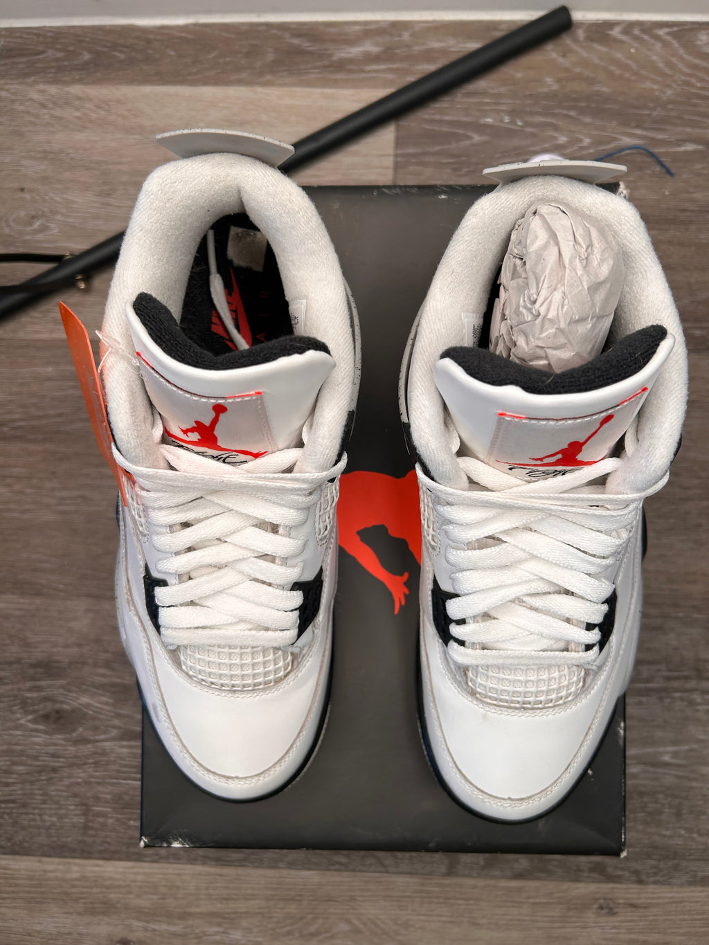 Nike Air Retro Jordan 4 Retro White Cement Og (2025) Size 8.5 Mens