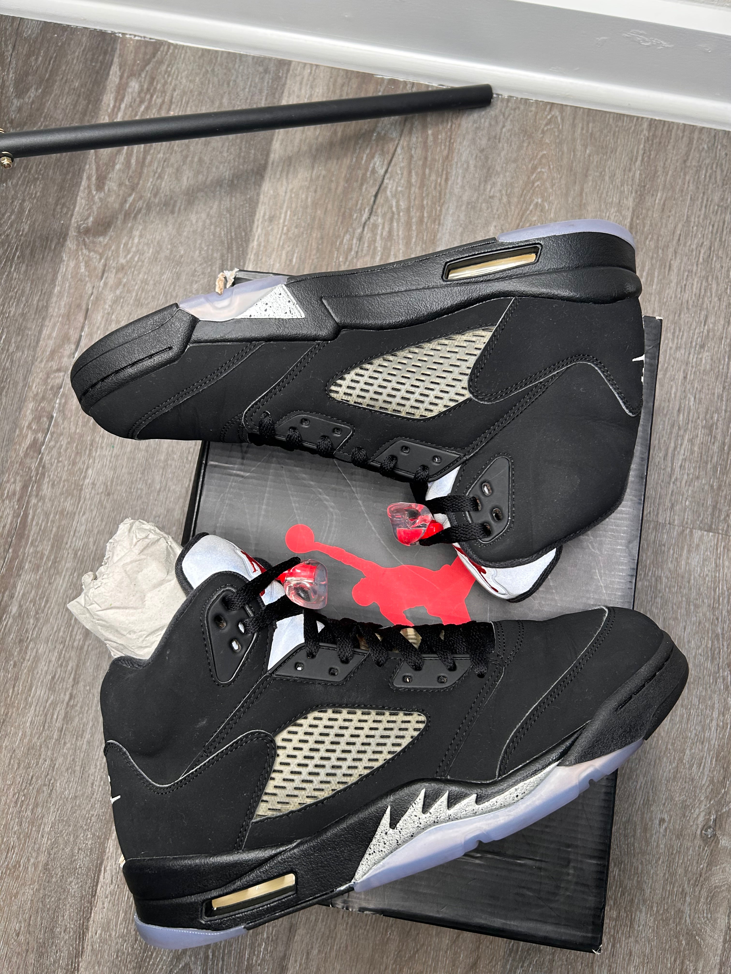 Nike air retro Jordan 5 BLACK METALLIC (2016) size 11 men’s