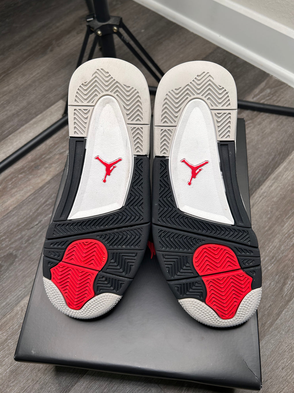 Size 6.5Y Nike Air Jordan 4 Retro OG White Cement GS Kids FV5029-100 Sneaker