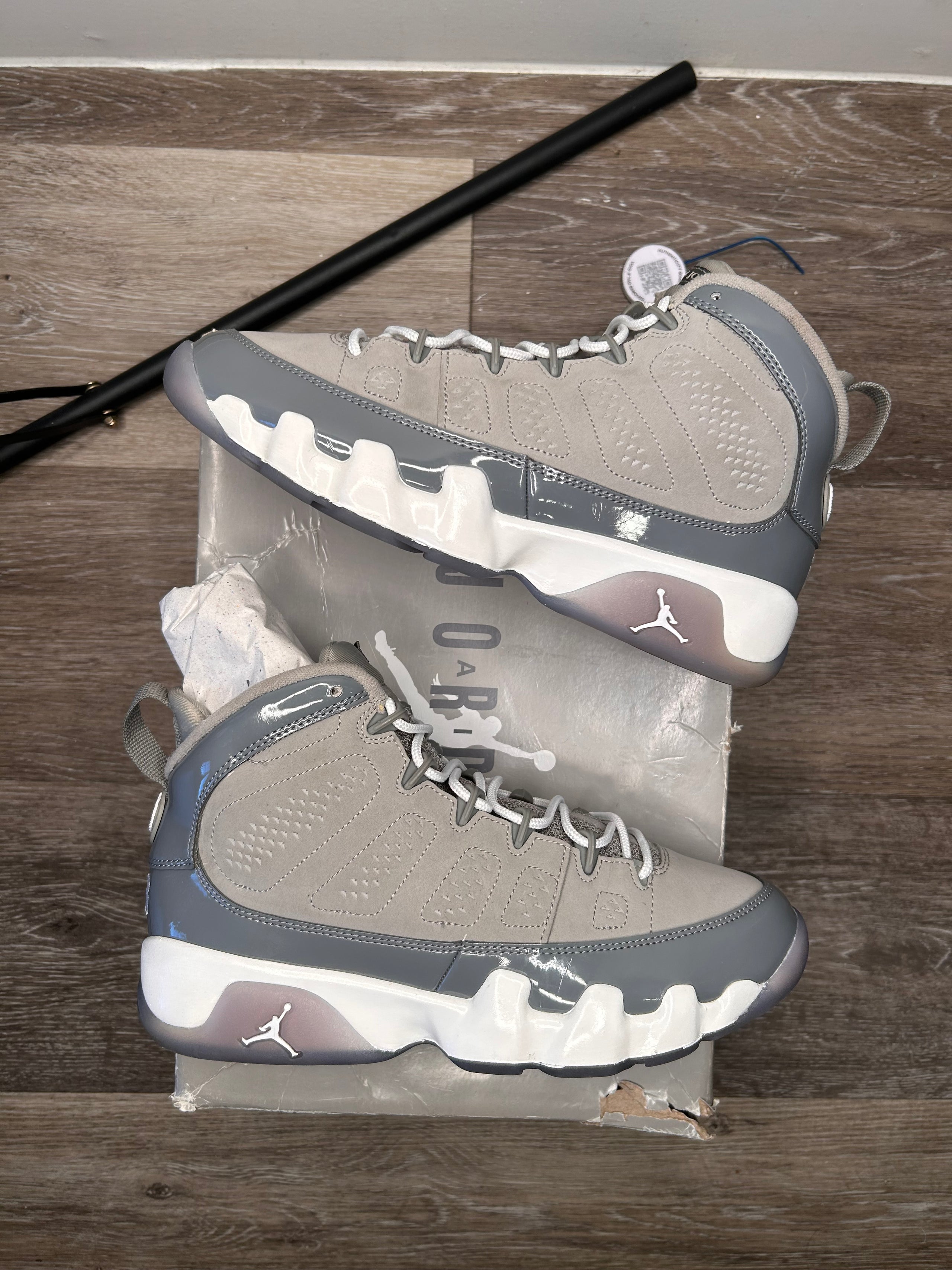 Nike (2025) Air Jordan 9 Retro (GS) Cool Grey HV4574-011 Size 7Y