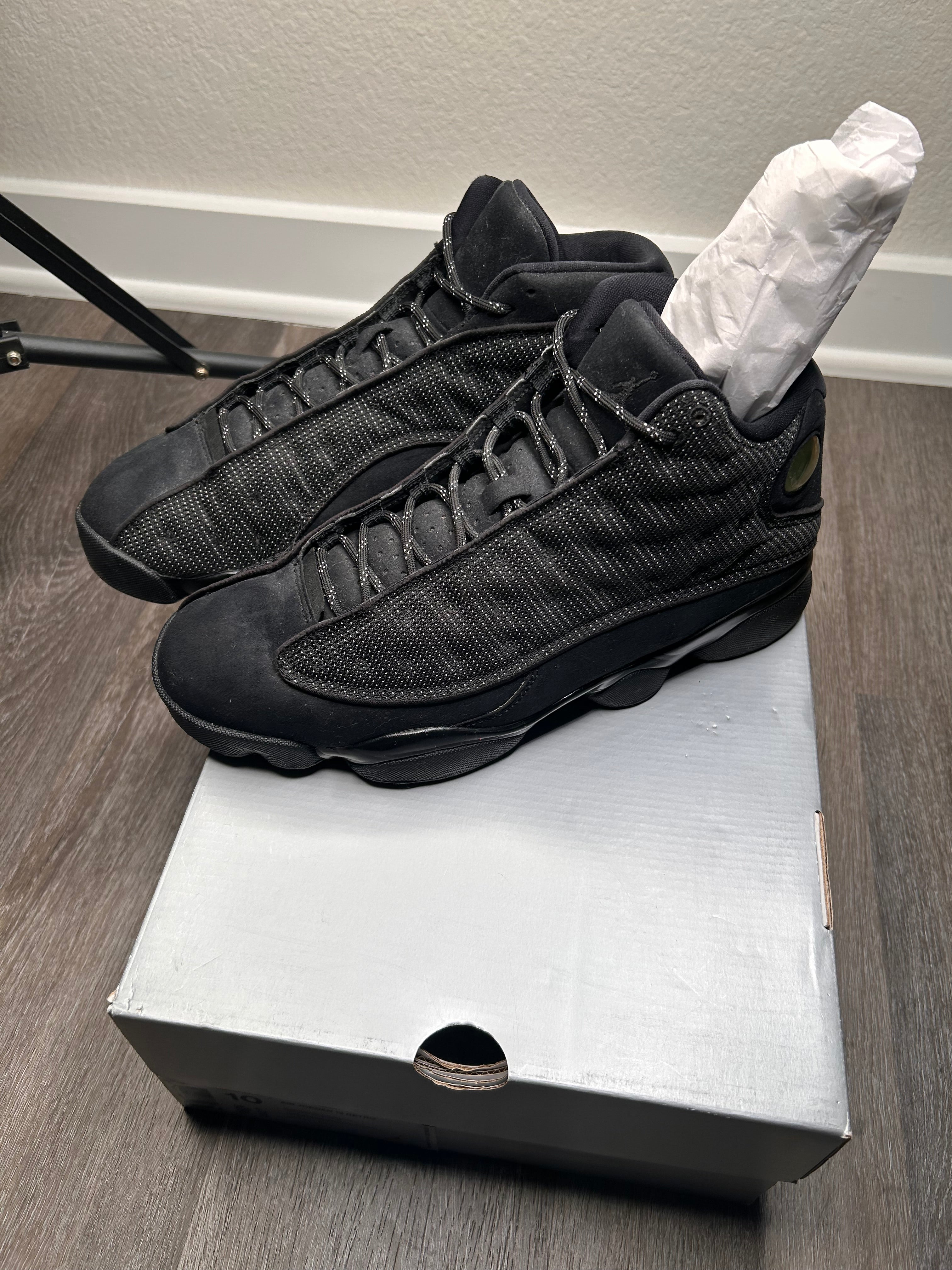 Size 10 Nike air Jordan retro 13 (2017) BLACK CAT