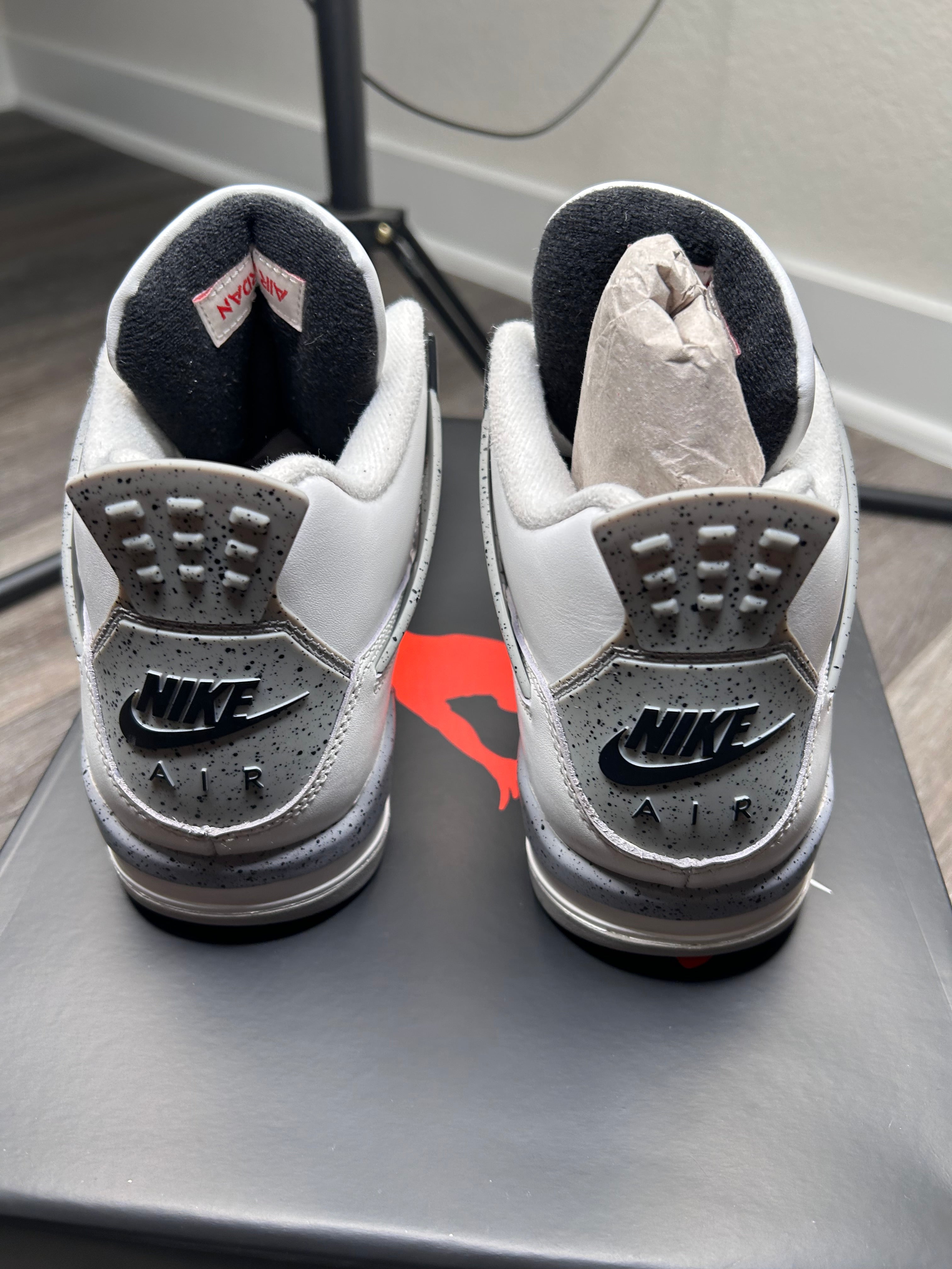 Size 6.5Y Nike Air Jordan 4 Retro OG White Cement GS Kids FV5029-100 Sneaker
