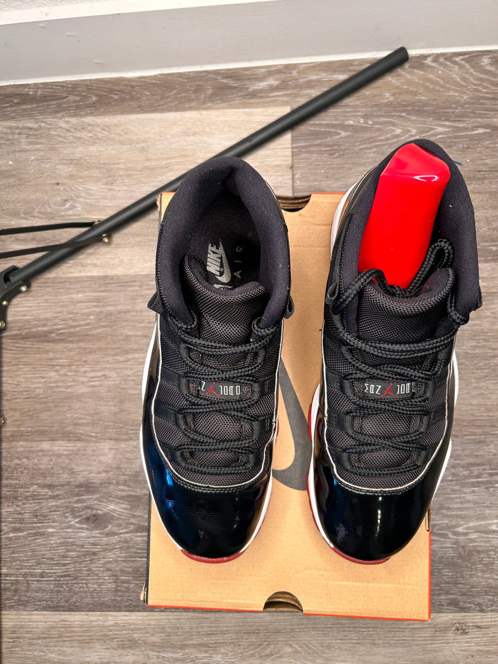 Nike Air Jordan 11 Bred (2019) Men's Size 9.5