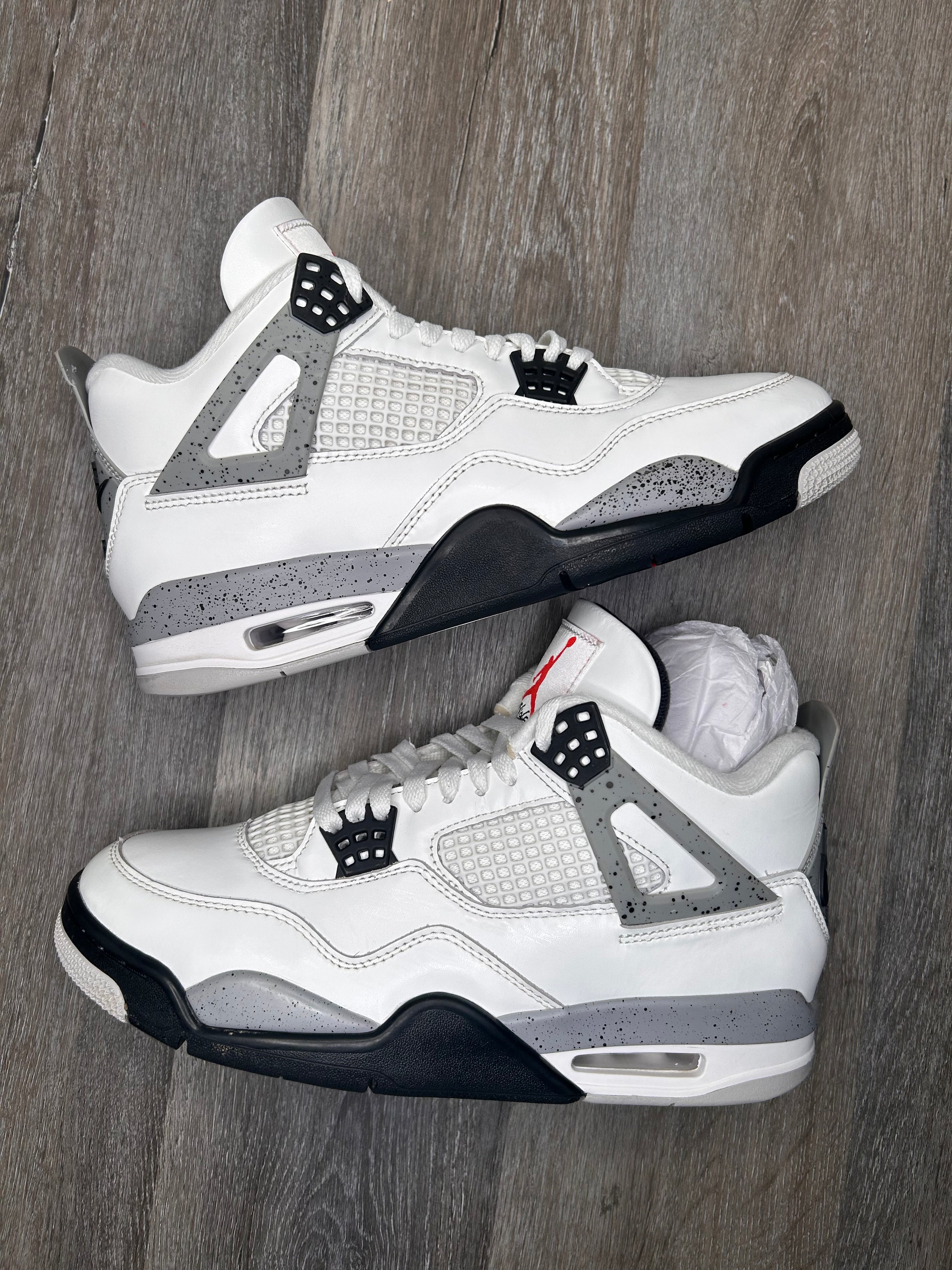 Size 10 Nike air Jordan retro 4 white cement (2025)
