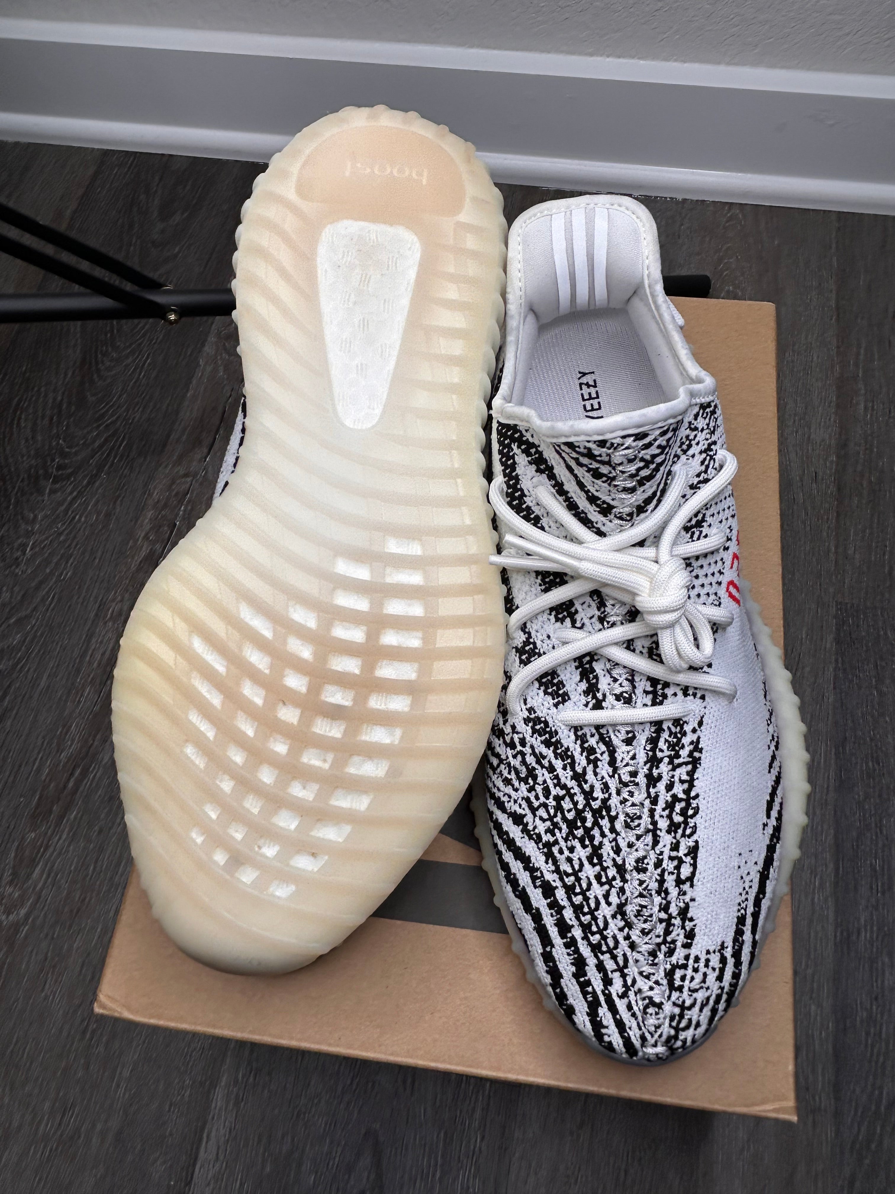 Adidas Yeezy 350 zebra V2 (2021) size 12
