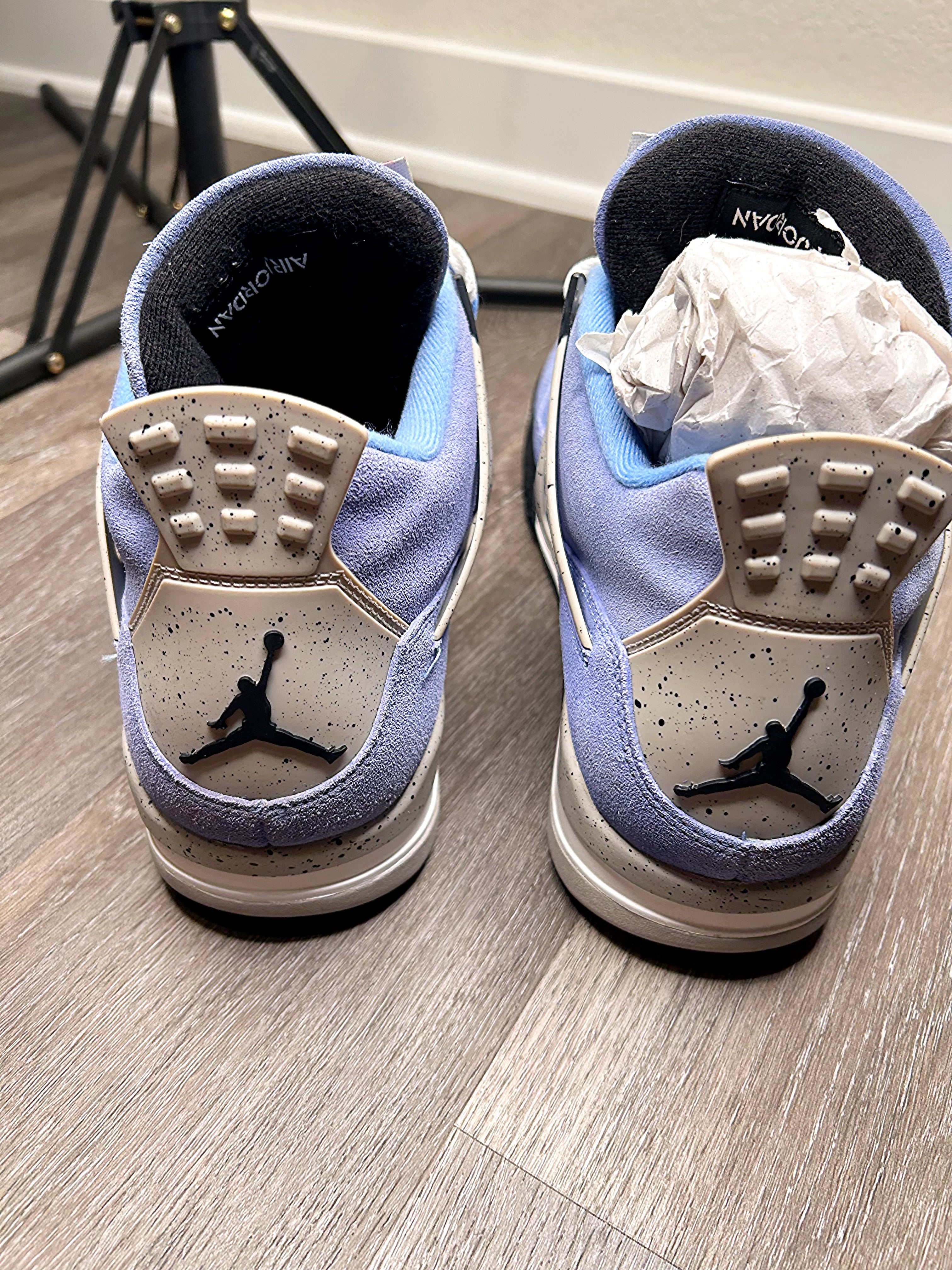 Size 13 Jordan 4 University Blue UNC 2021 CT8527-400 Men’s