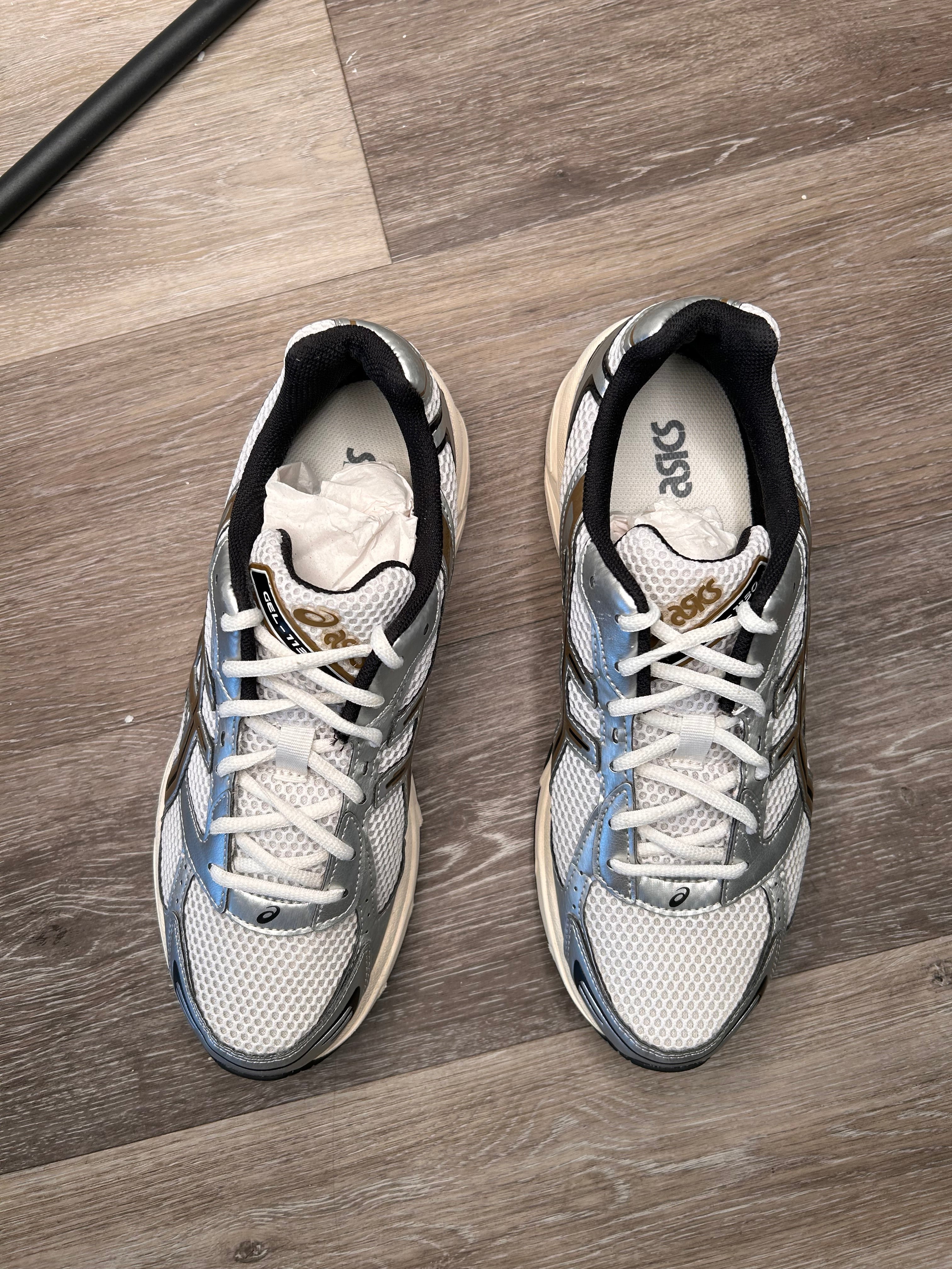 Size 10.5 - ASICS Gel 1130 Clay Canyon (2023) men’s comfortable shoes