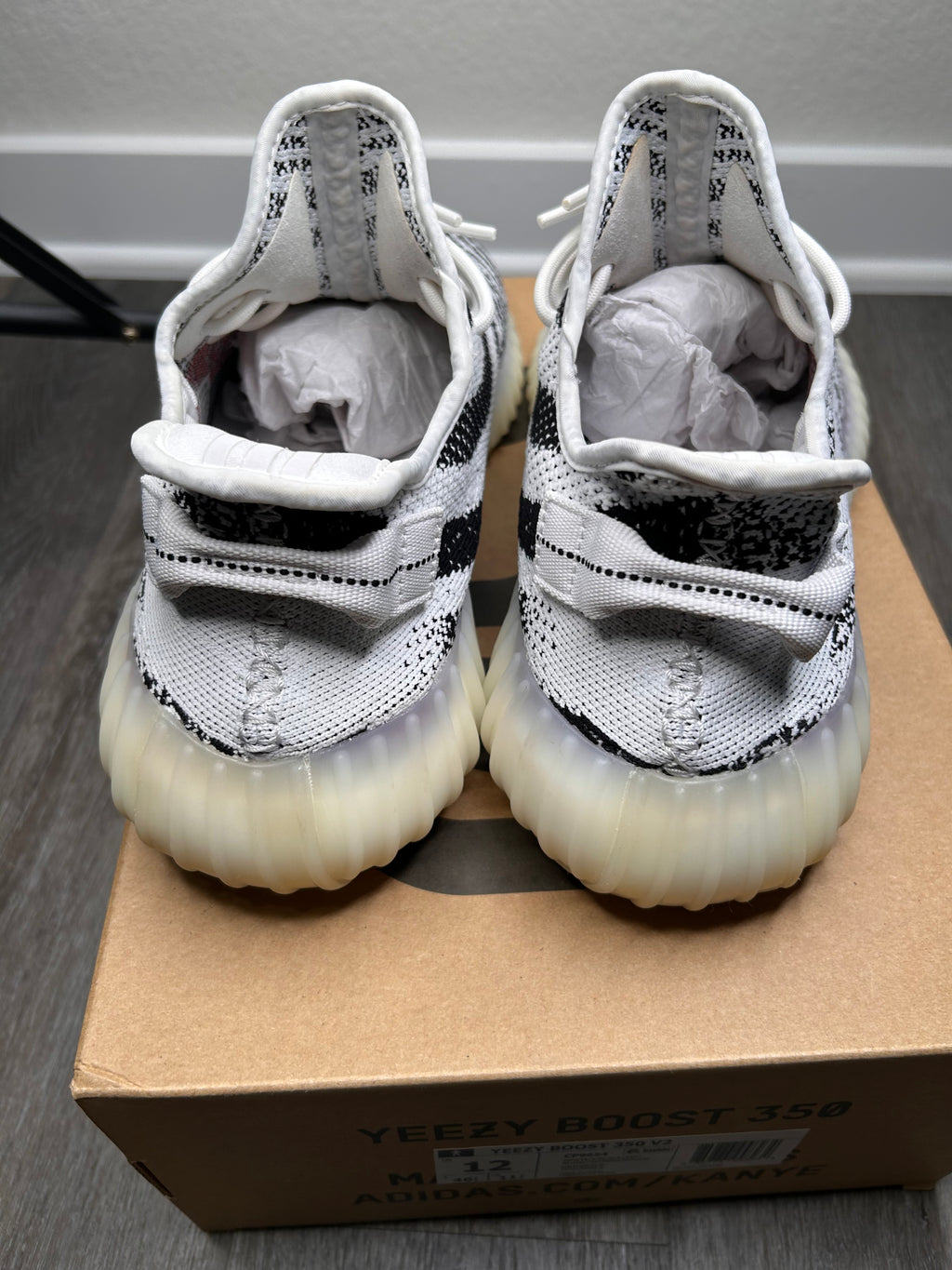 Adidas Yeezy 350 zebra V2 (2021) size 12