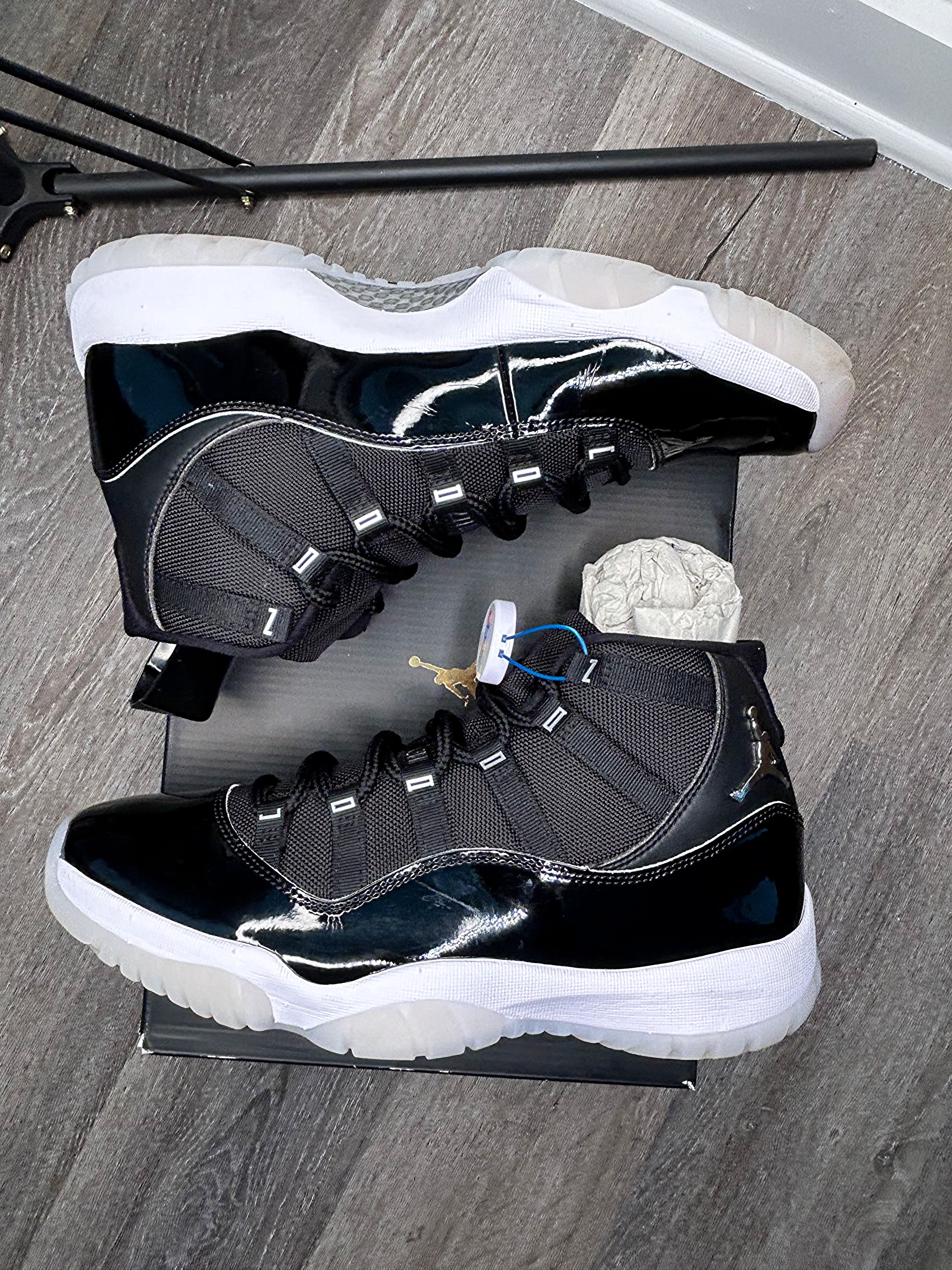 Size 11 - Jordan 11 Jubilee (2020) CT8012-011