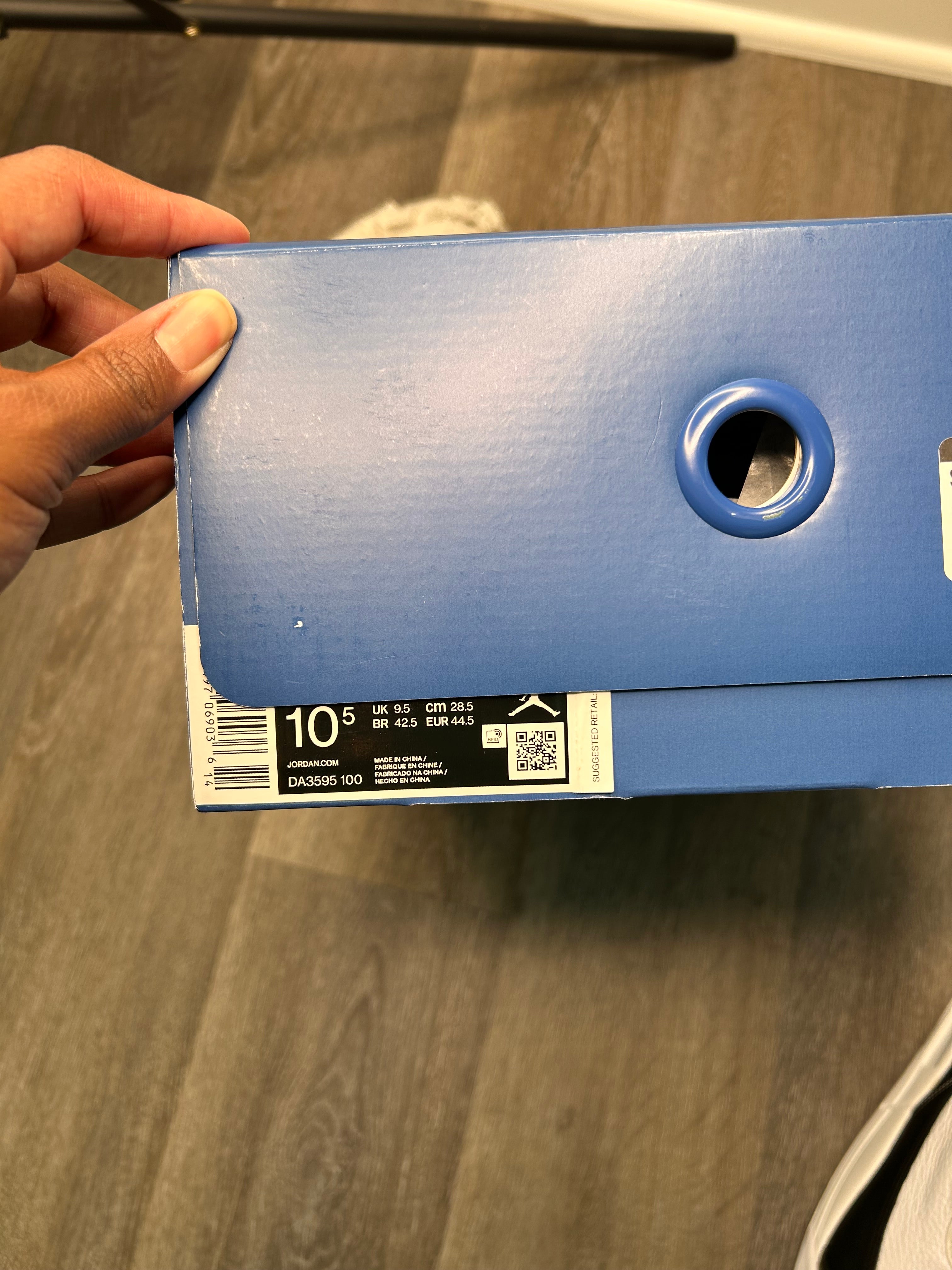 Size 10.5 Nike air Jordan 3 retro FRAGMENT (2020)