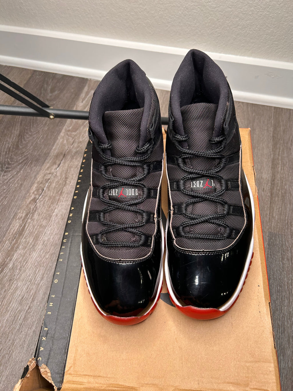 Nike air Jordan 11 retro XI Bred size 10.5 (2019)