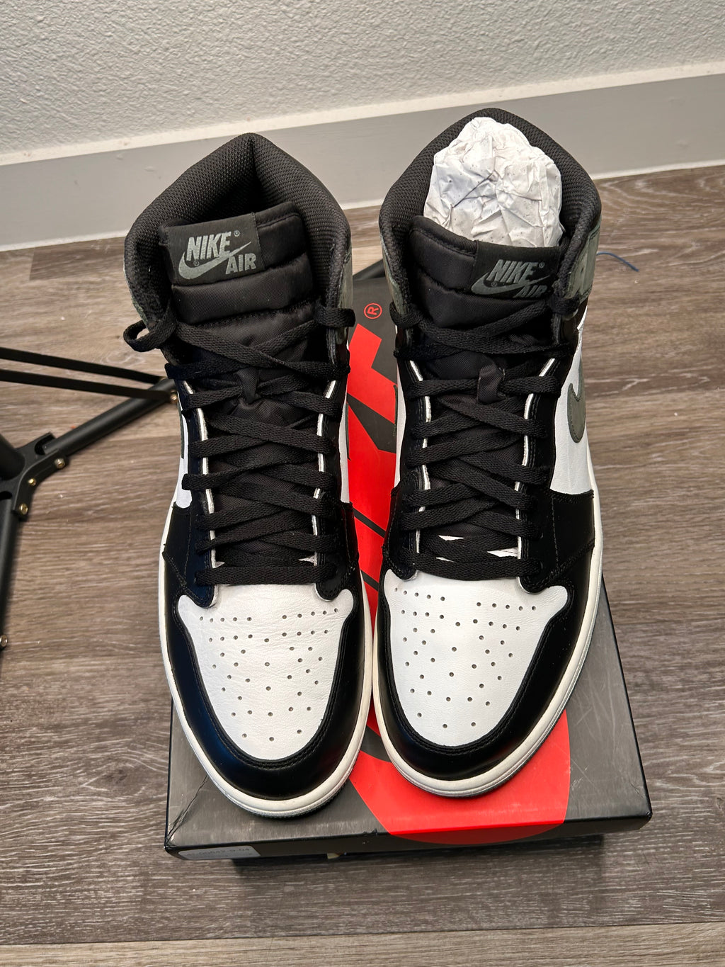 Nike Air Jordan 1 Retro High OG “Clay Green” (2018) 555088-135 Men’s US Size 13