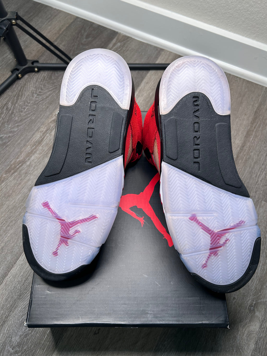 Size 11.5 - Jordan 5 Raging Bull (2021) DD0587-600