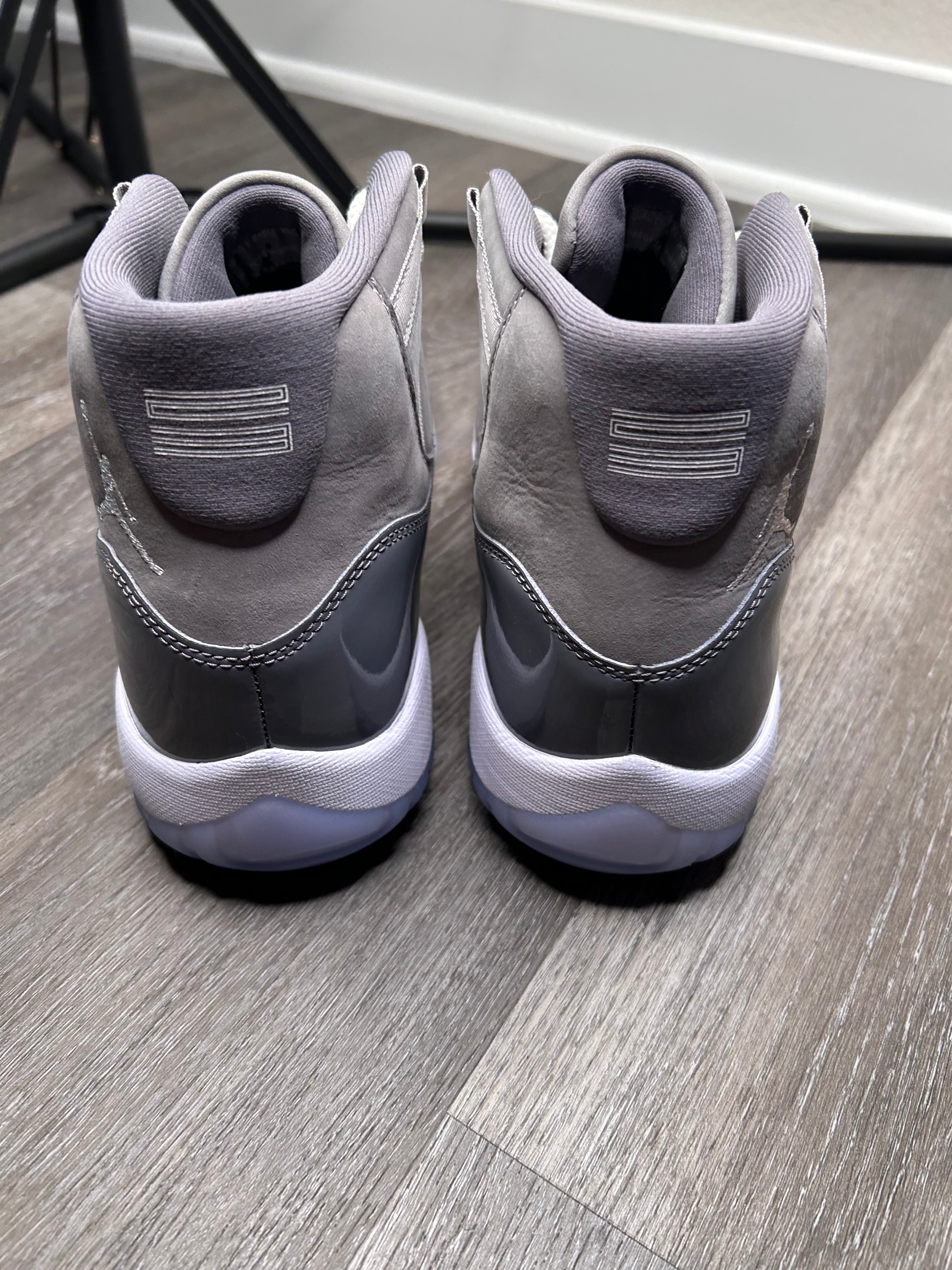 Size 10.5 - Jordan 11 Cool Grey (2021) CT8012-005