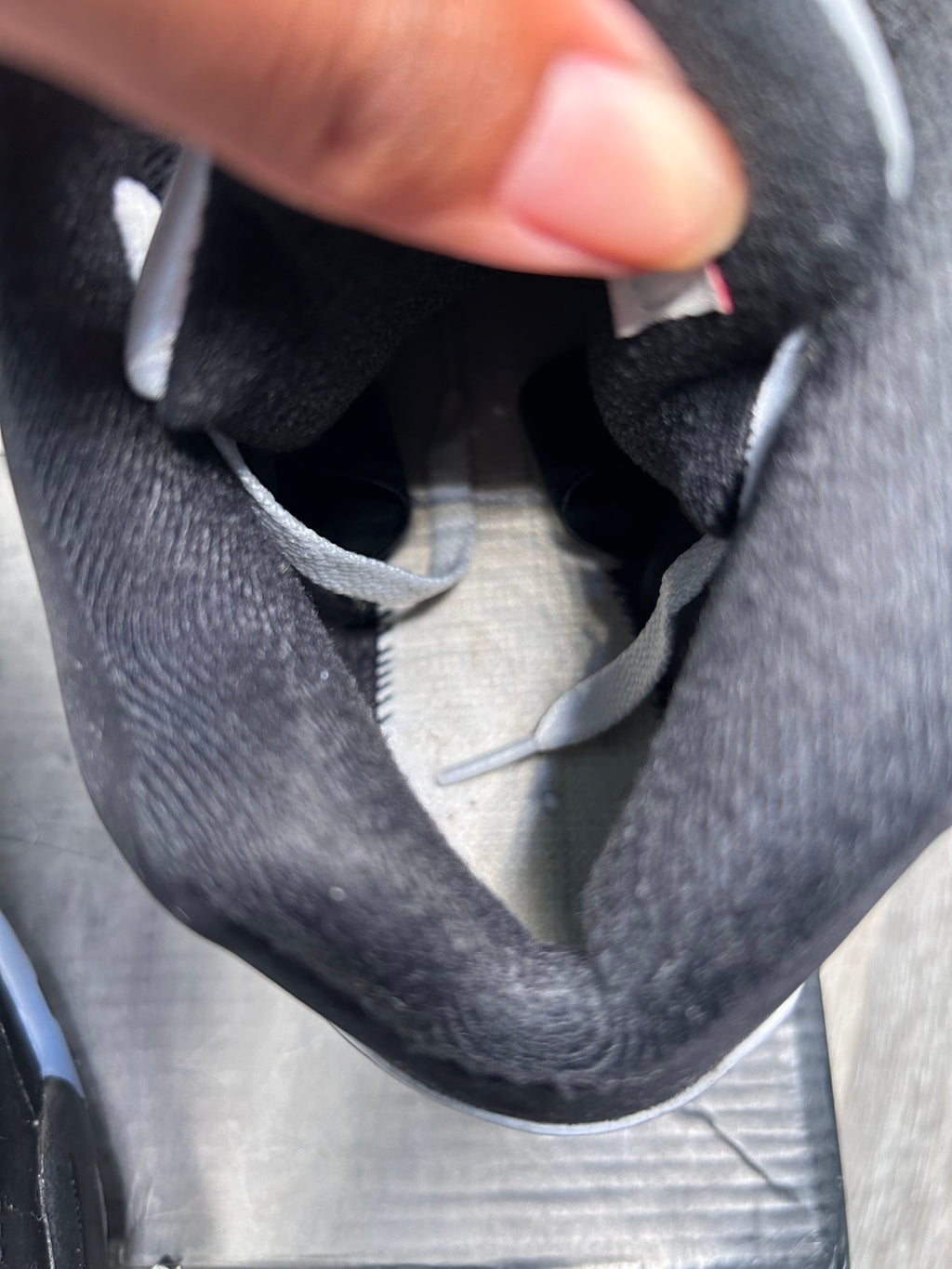 Size 7Y - Jordan 5 Black Metallic Reimagined (2025) HF3976001