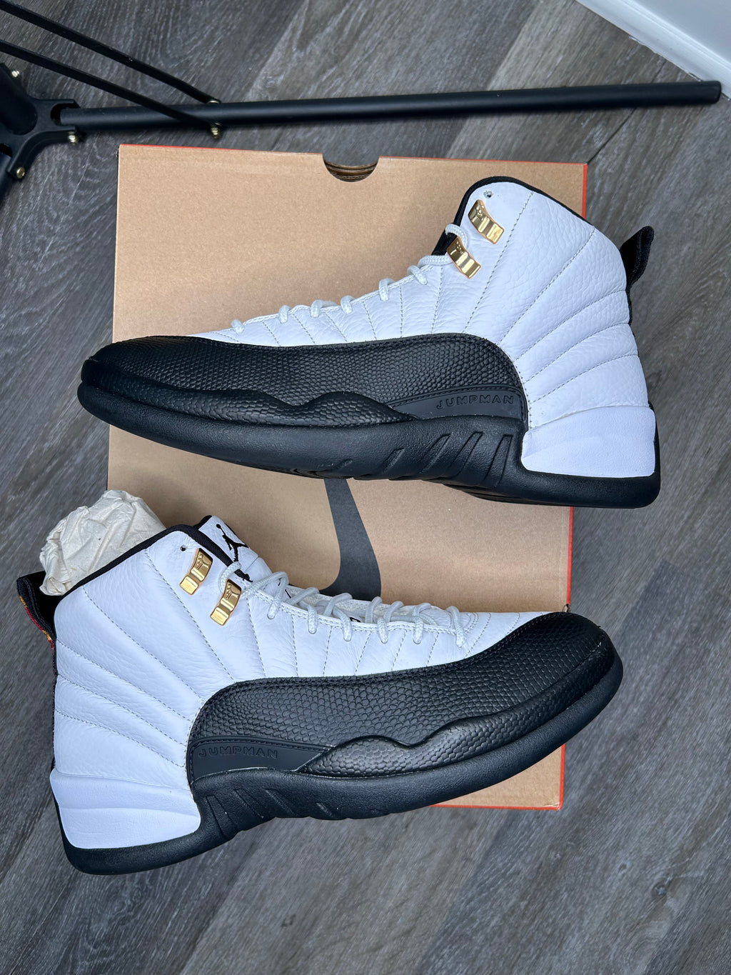 Size 9.5 - Jordan 12 Taxi (2025) CT8013-117