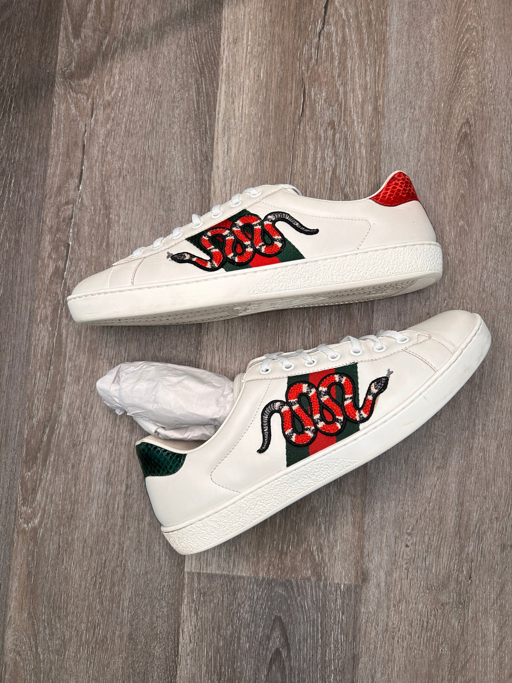 Gucci Ace Snake low top sneakers men’s size 9 US
