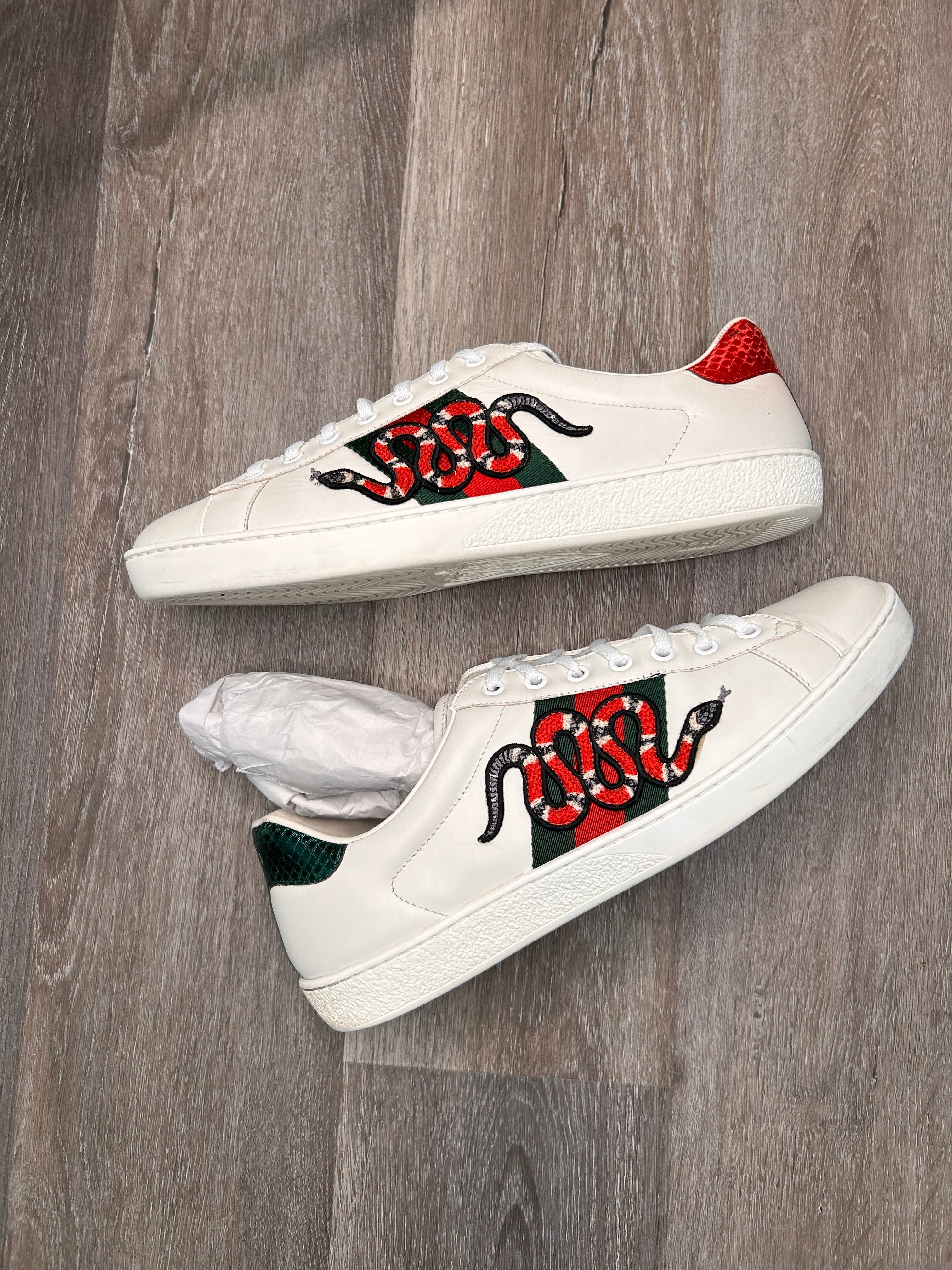Gucci Ace Snake low top sneakers men’s size 9 US