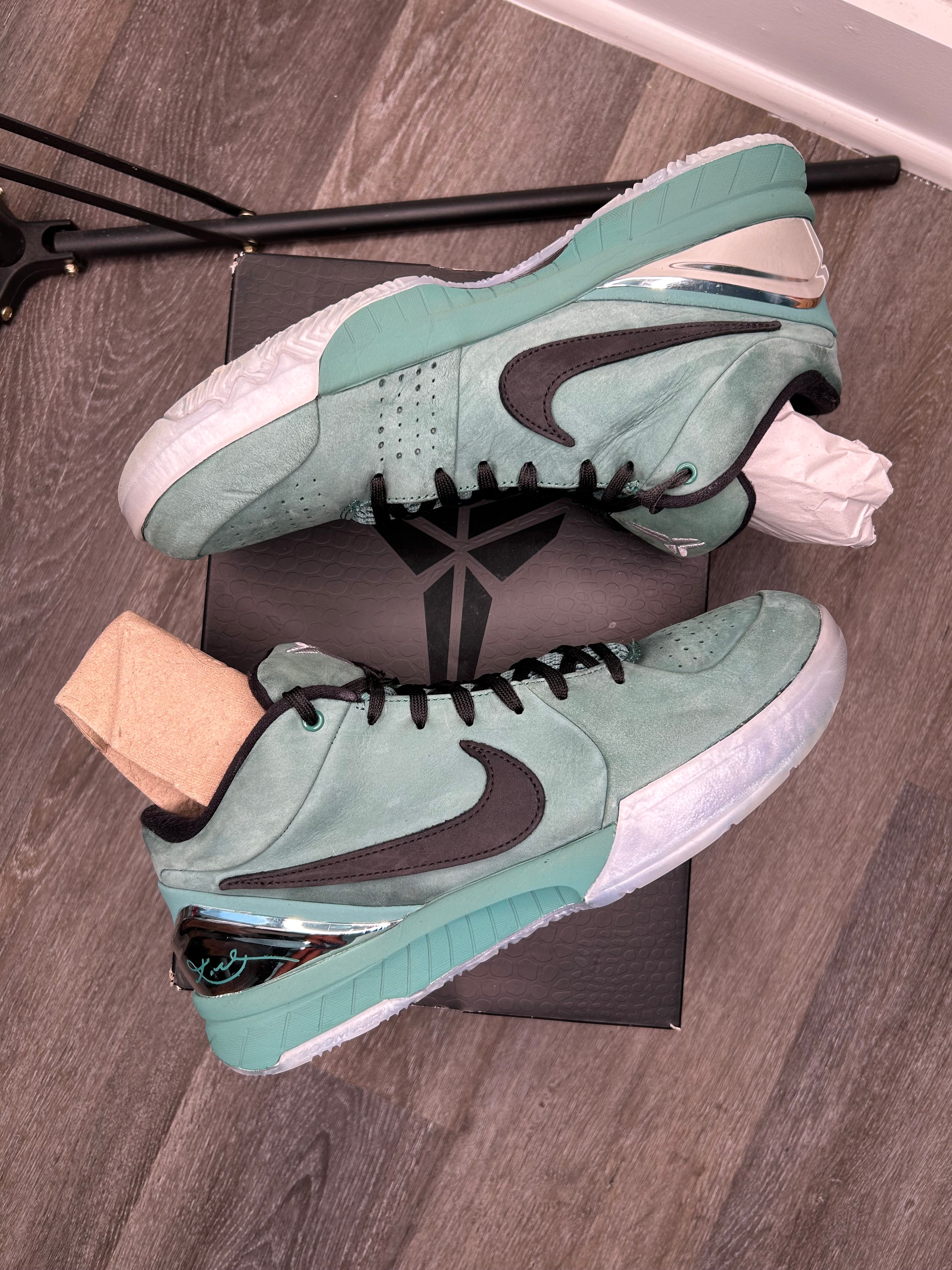 Size 10 - Nike Kobe 4 Protro ‘Girl Dad (2024) FQ3545-300