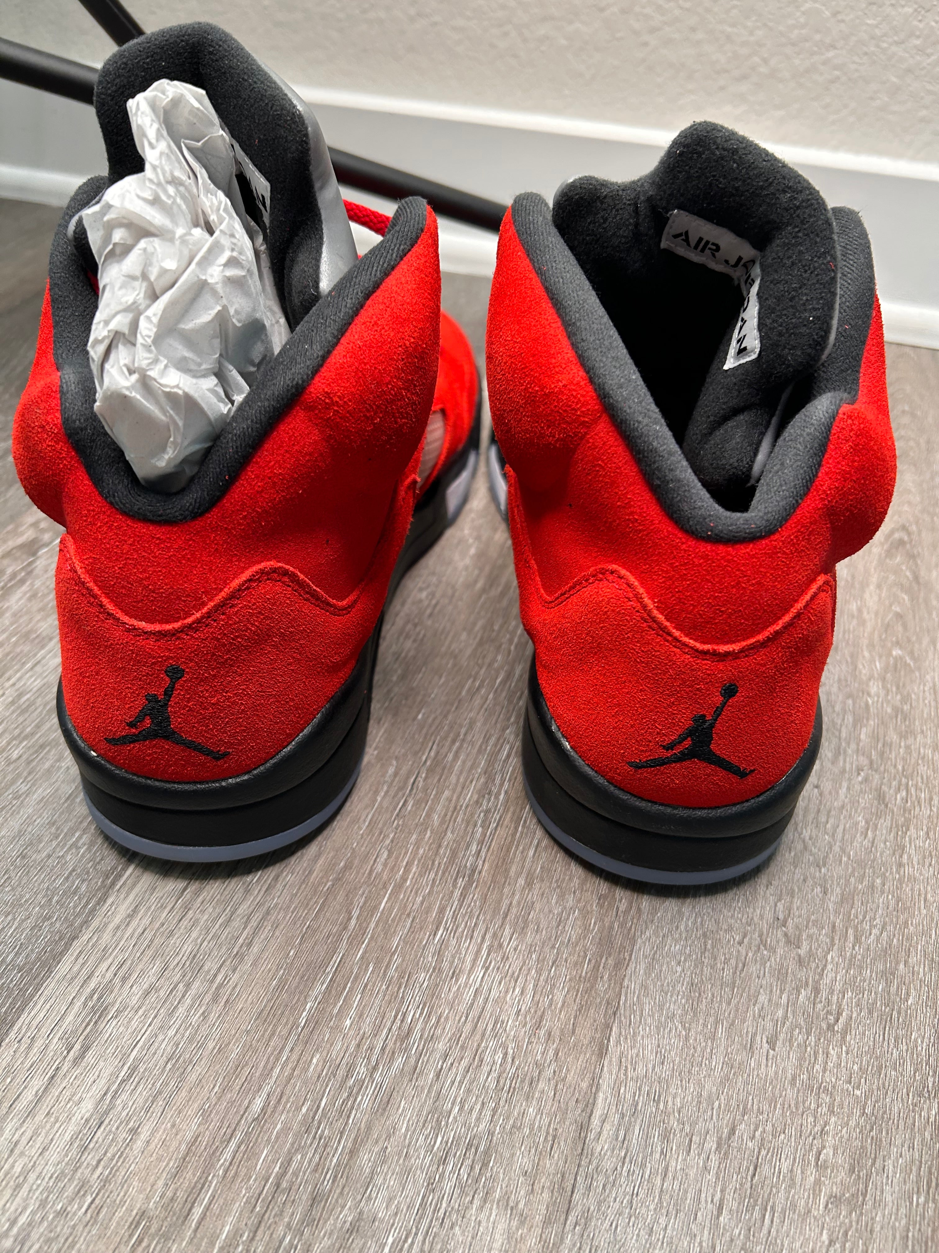 Size 13 Nike air Jordan retro 5 V Raging Bulls (2021) mens