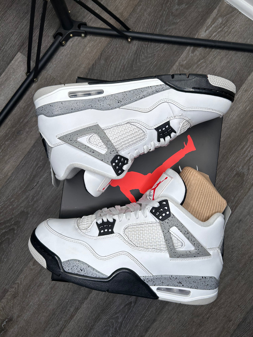 Size 10 Nike Jordan 4 Retro White Cement FV5029-100 Mens With Box