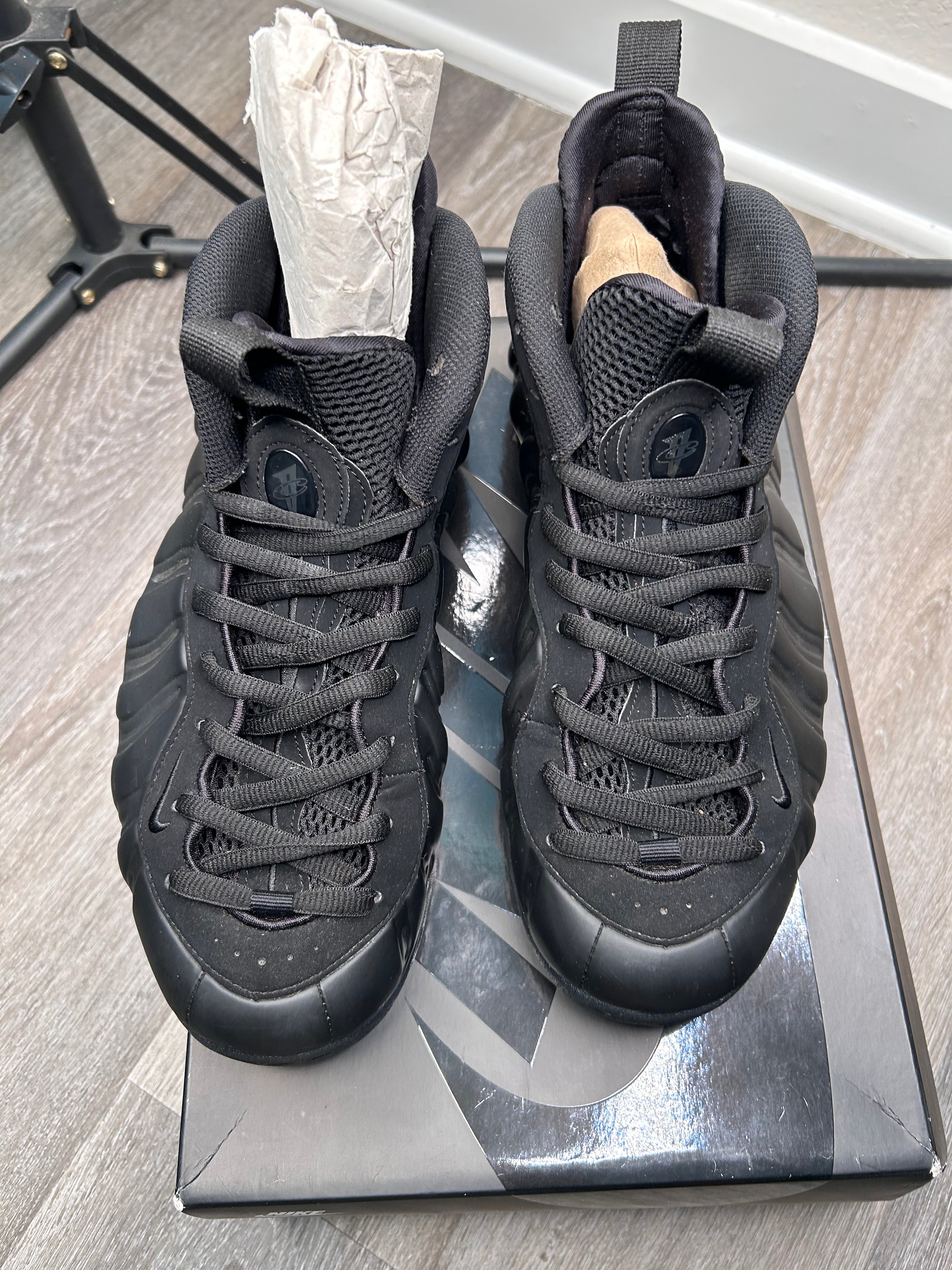 Size 9.5 - Nike Air Foamposite One Anthracite (2023) FD5855-001