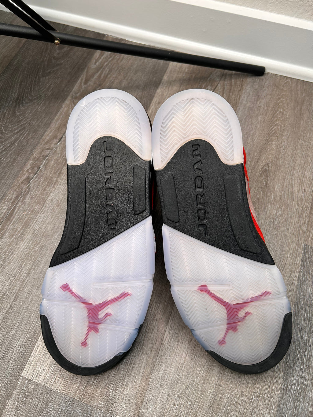 Size 13 Nike air Jordan retro 5 V Raging Bulls (2021) mens