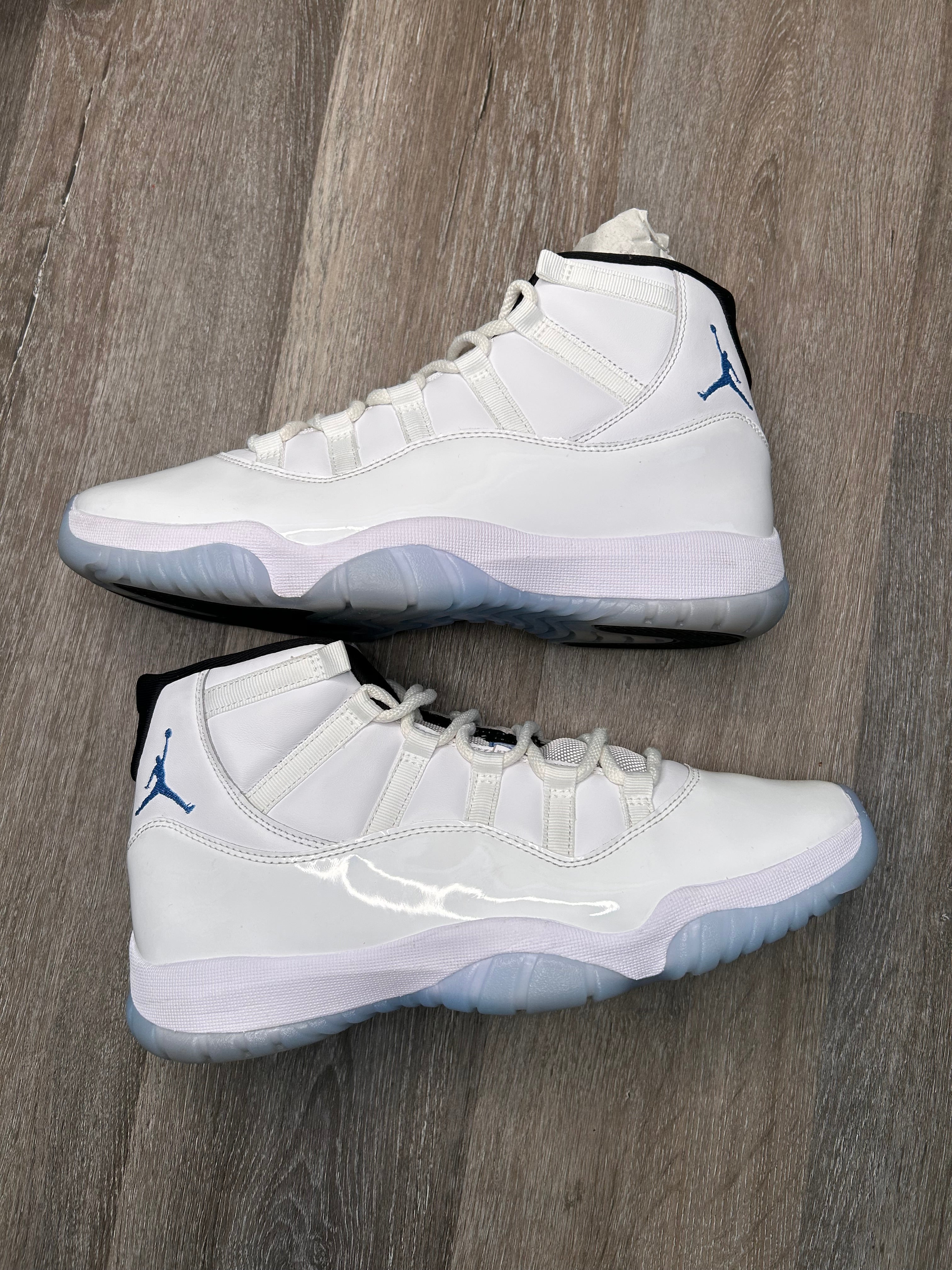 Nike air Jordan retro 11 legend blue (2022) size 10.5 men’s