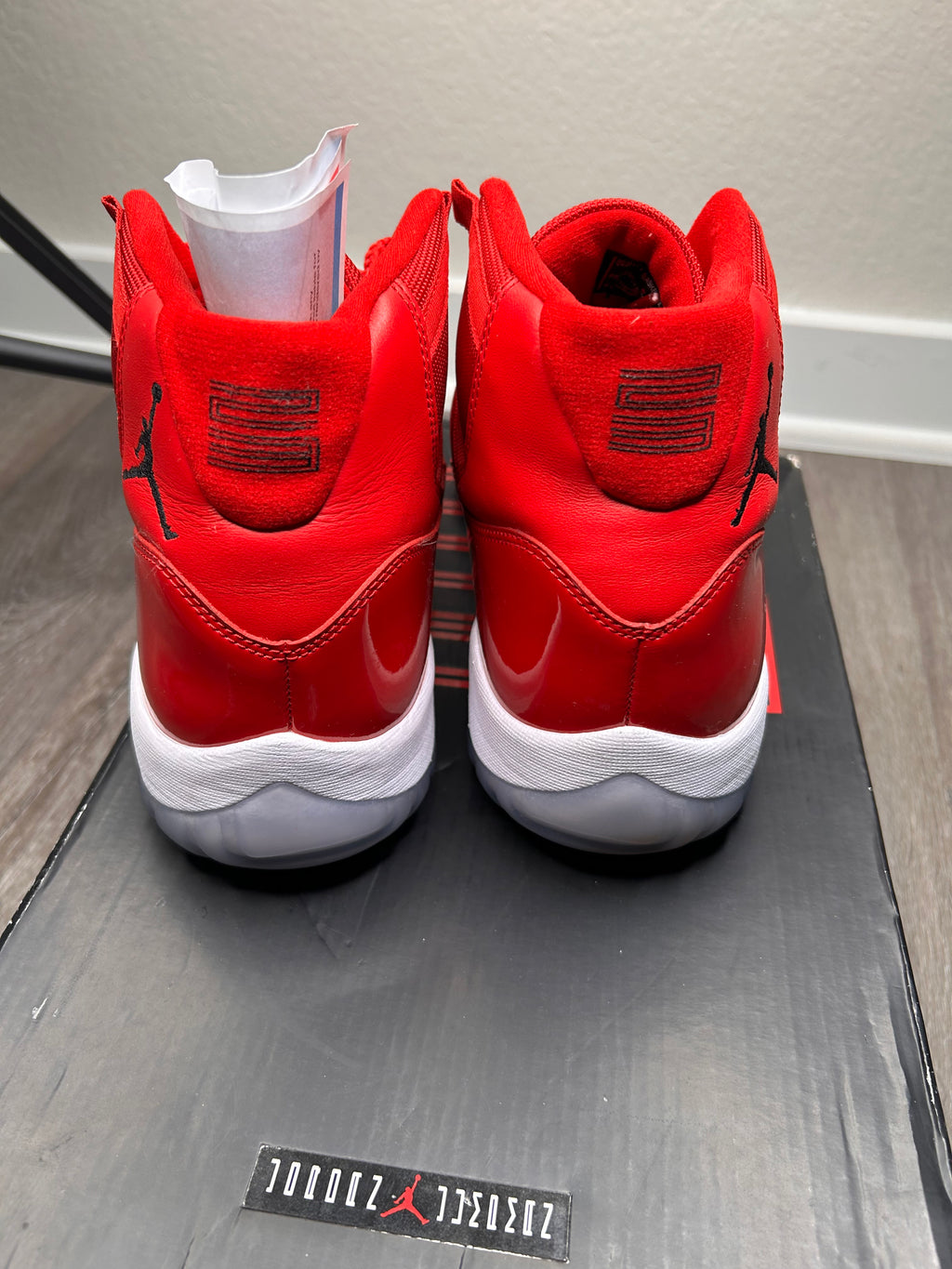 Size 13 Nike air retro Jordan 11 XI Win like 96 (2017) men’s