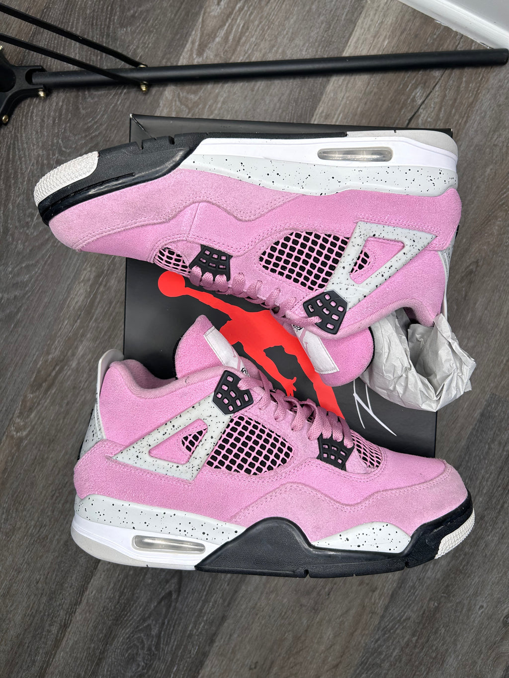 Size 10M/11.5W - Jordan Orchid Suede (2025) AQ9129-501