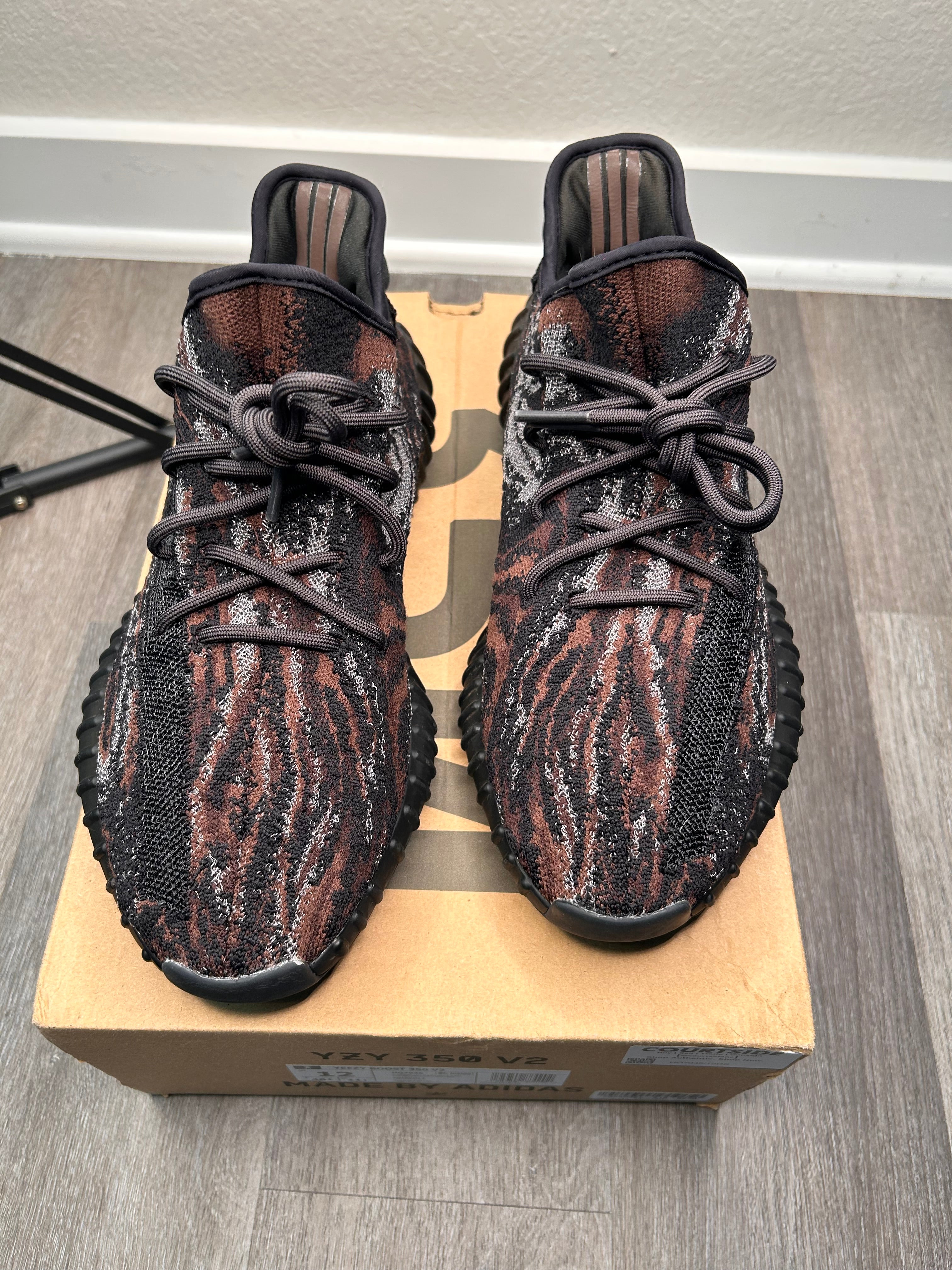 Adidas Yeezy MX rock 350 size 11 men’s USA ￼