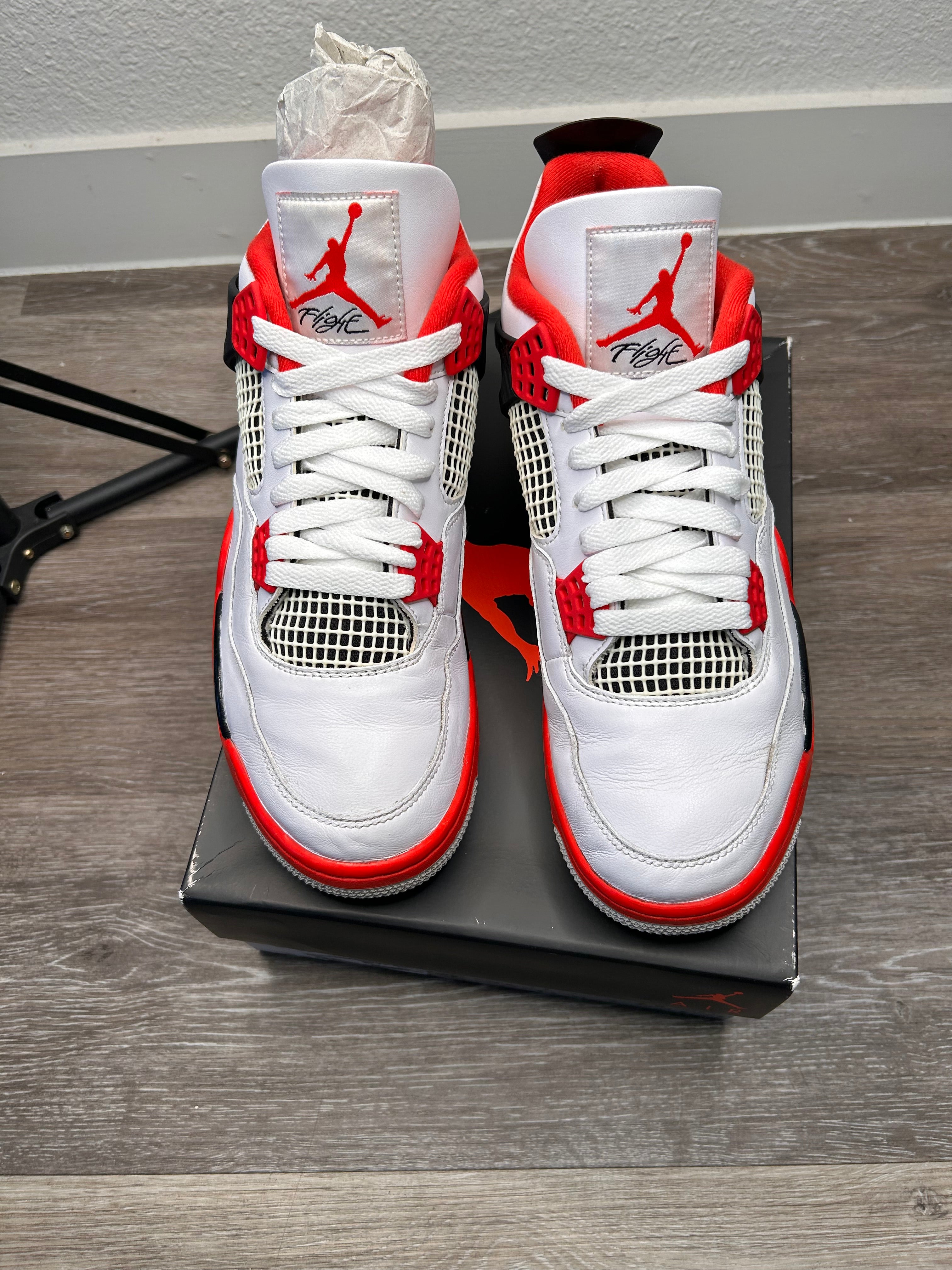 Size 10.5 - Nike Air Jordan 4 Retro Fire Red (2020) DC7770-160